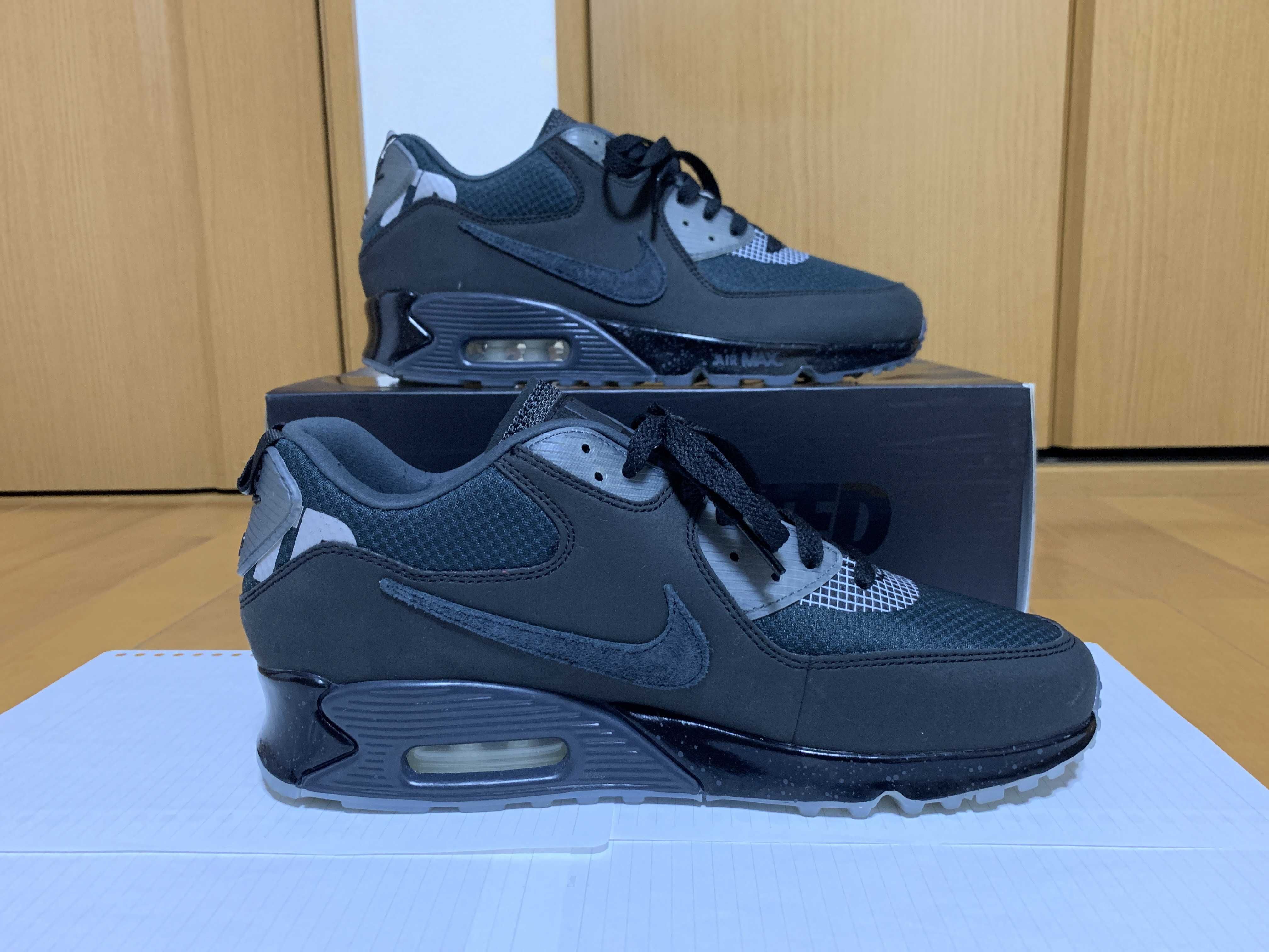 UNDEFEATED × Nike Air Max 90 "Black/Rush Pink"