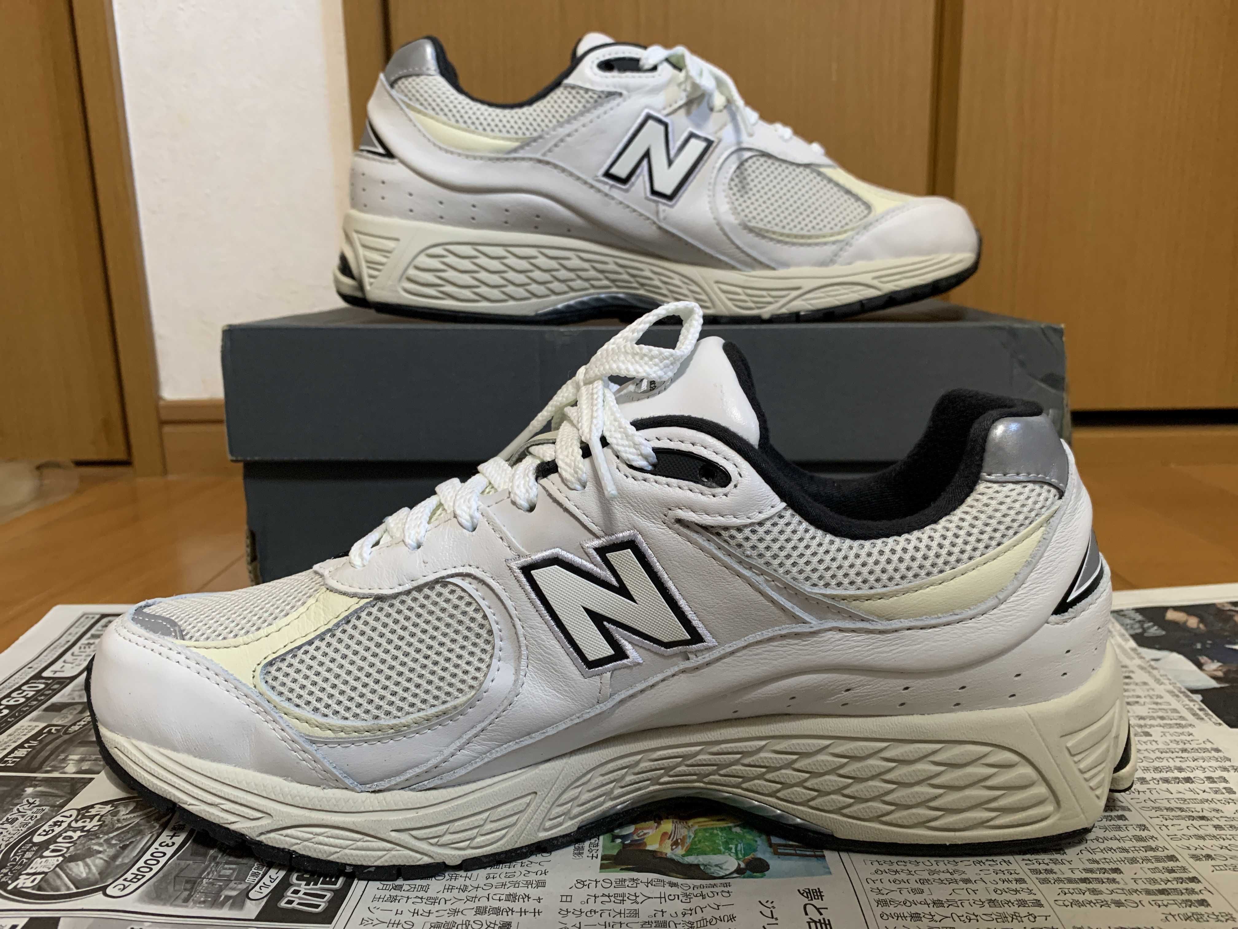 New Balance 2002R "White"