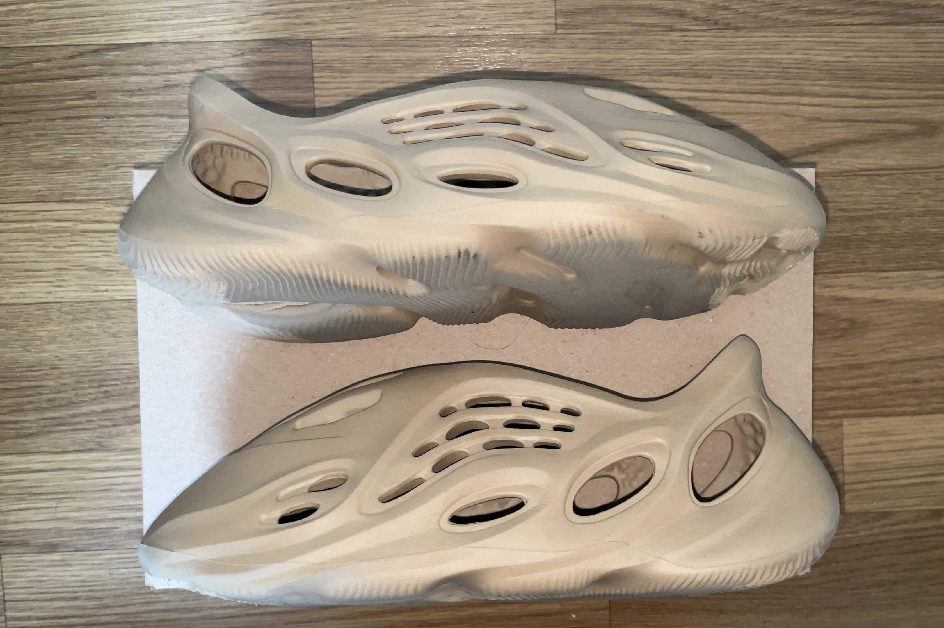 adidas YEEZY Foam Runner "Ochre"