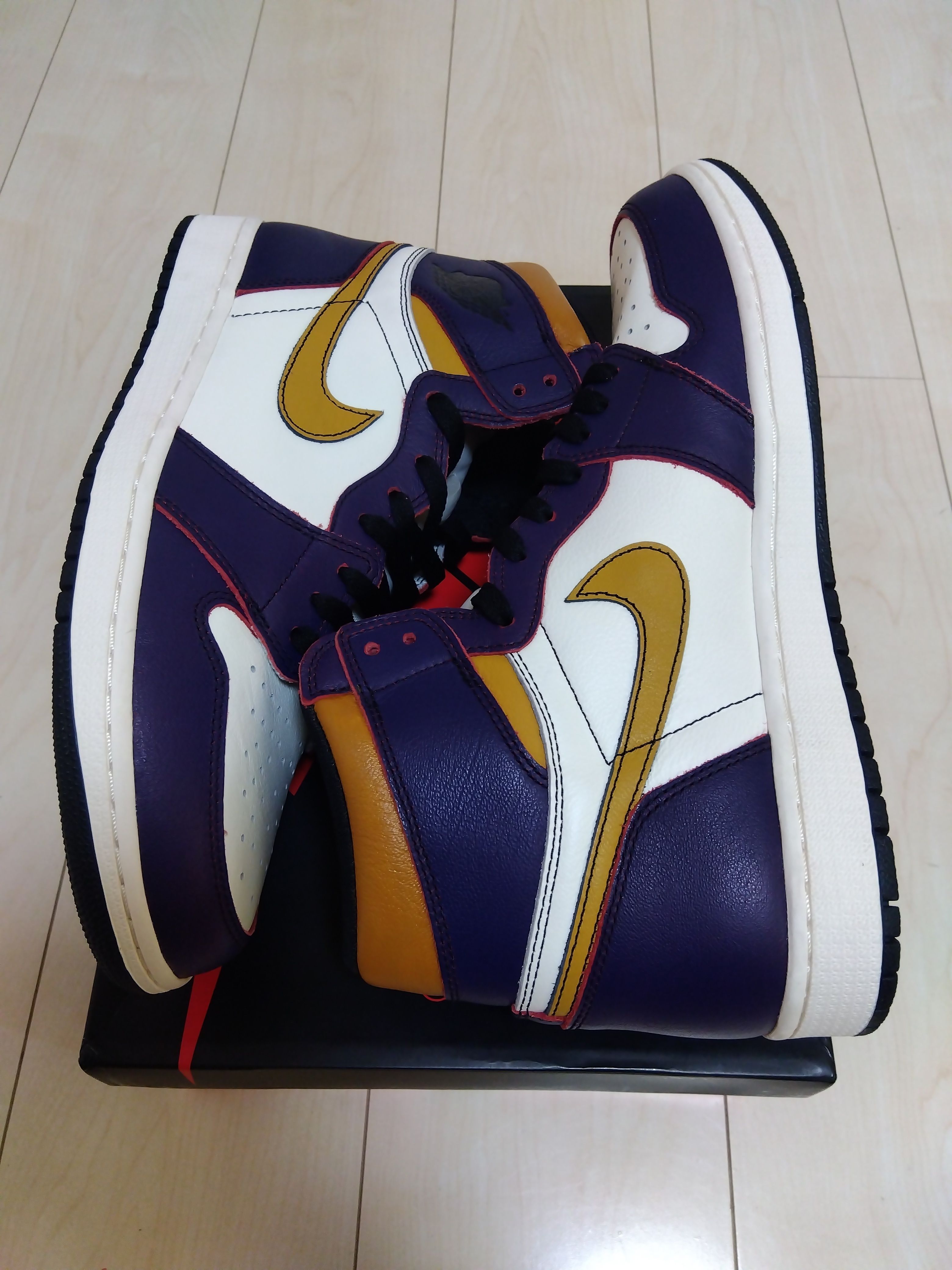 Nike SB × Air Jordan 1 Retro High "La To Chicago"  