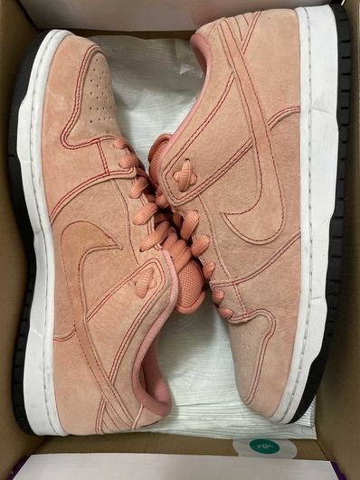 Nike SB Dunk Low "Pink Pig"