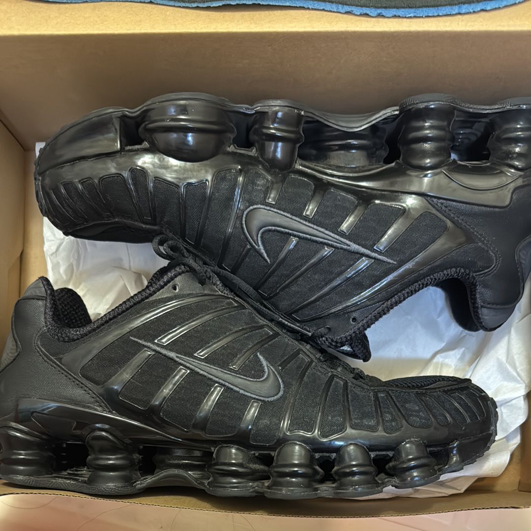 Nike Women's Shox TL "Black and Max Orange"