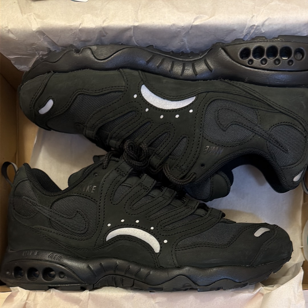 ナイキ エアテラフマラ SP "ブラック アンド アンスラサイト"