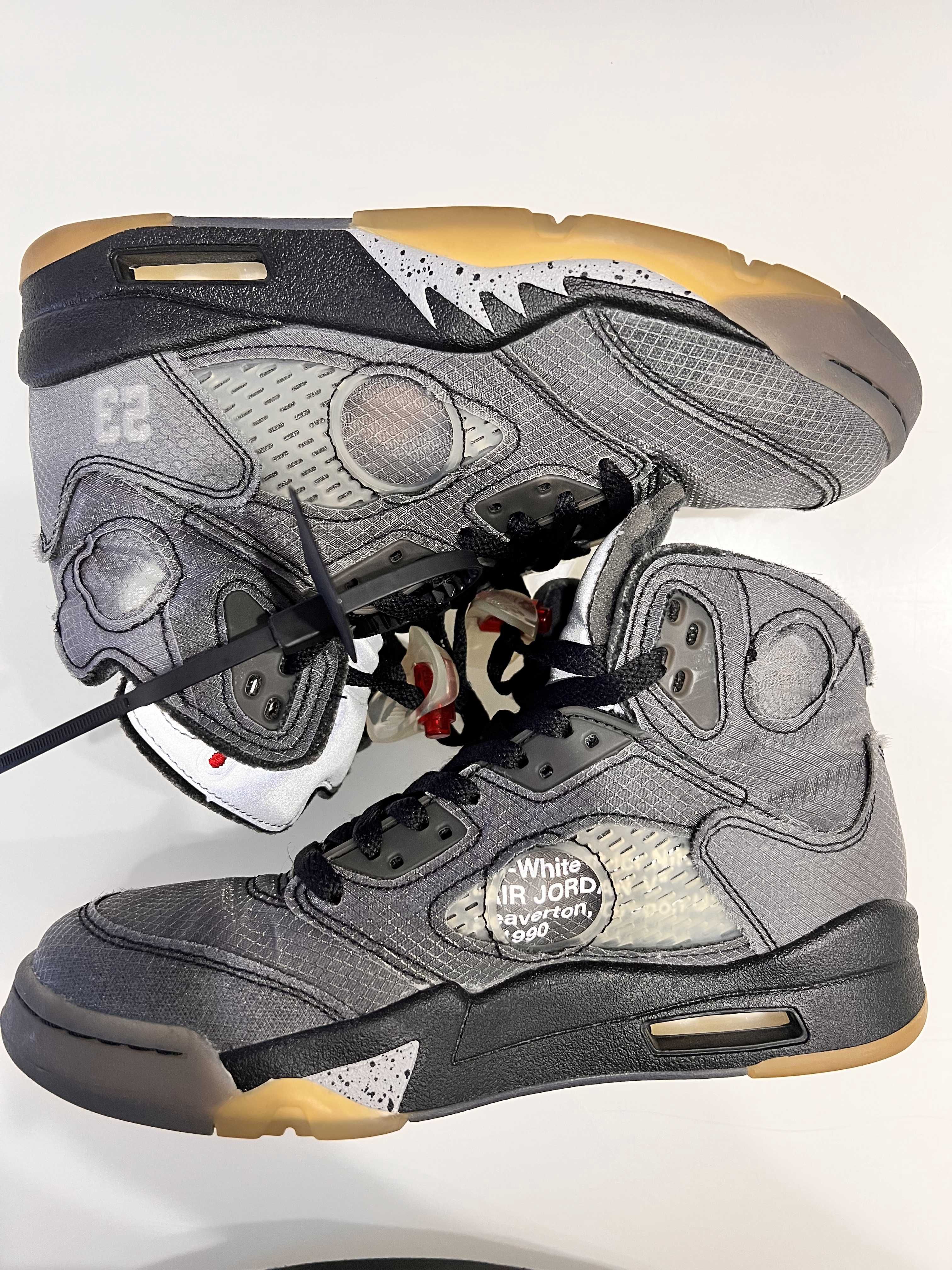 Off-White × Nike Air Jordan 5 "Black/Muslin/Fire Red"