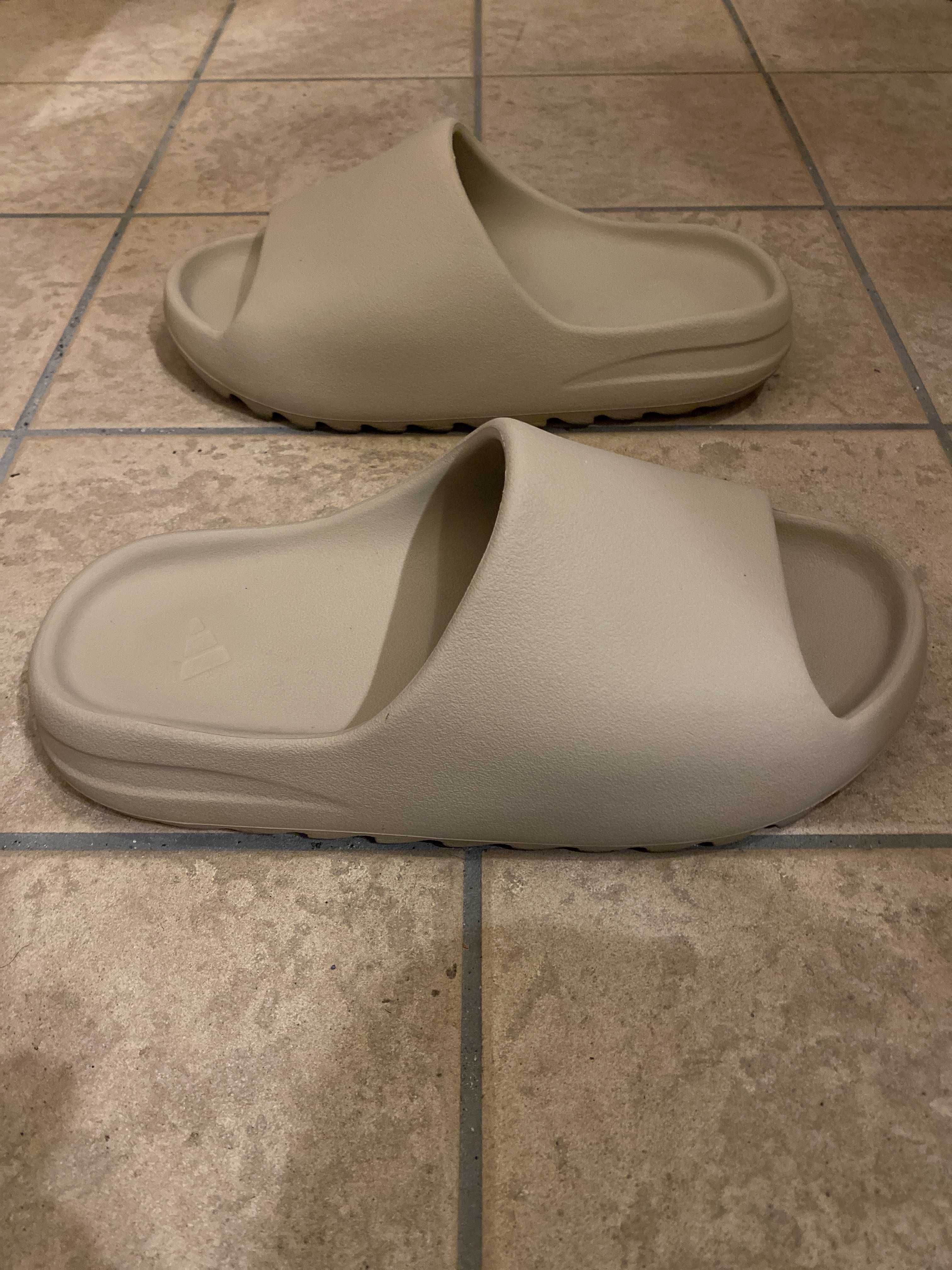 adidas YEEZY Slide "Pure" (GZ5554)