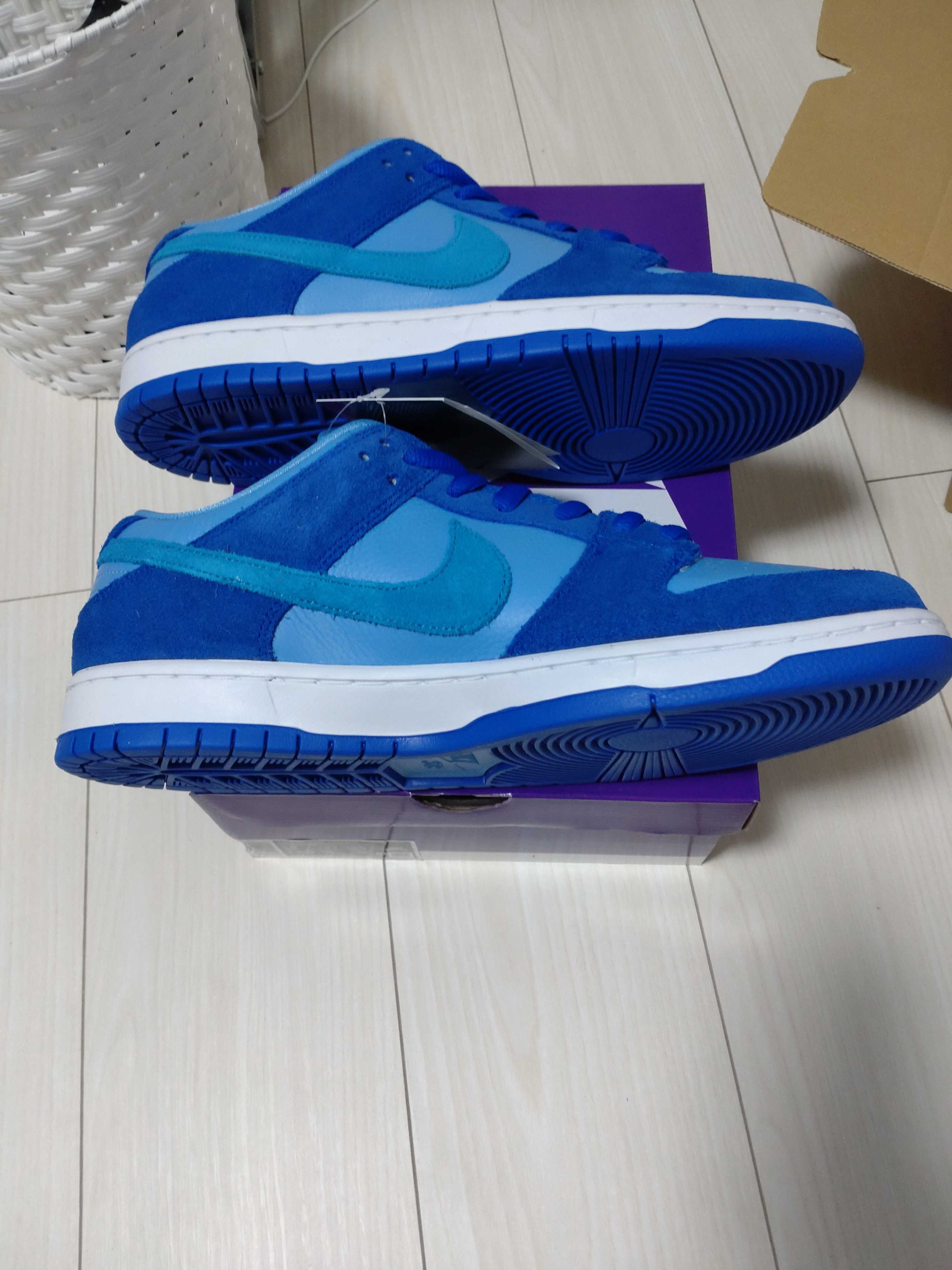 Nike SB Dunk Low "Blue Raspberry"