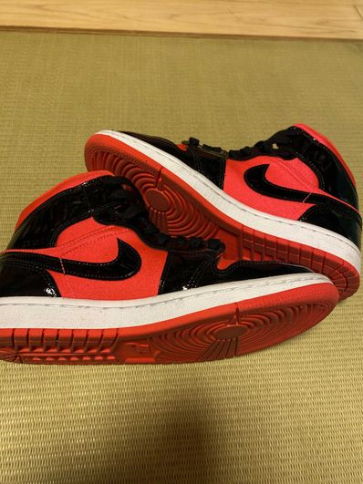 Nike Women's Air Jordan 1 Mid "Red/Black"