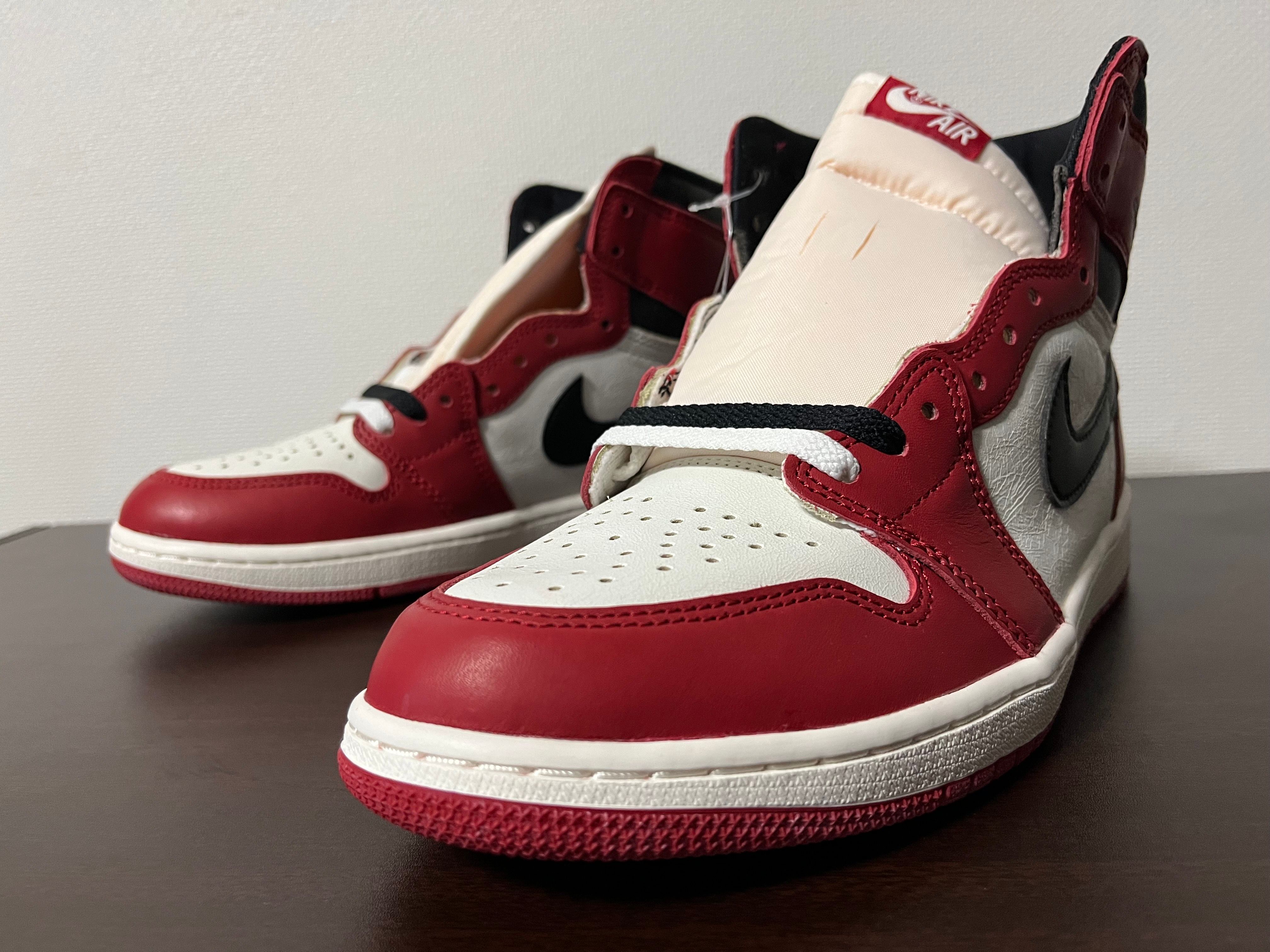 Nike Air Jordan 1 High OG "Lost & Found/Chicago"