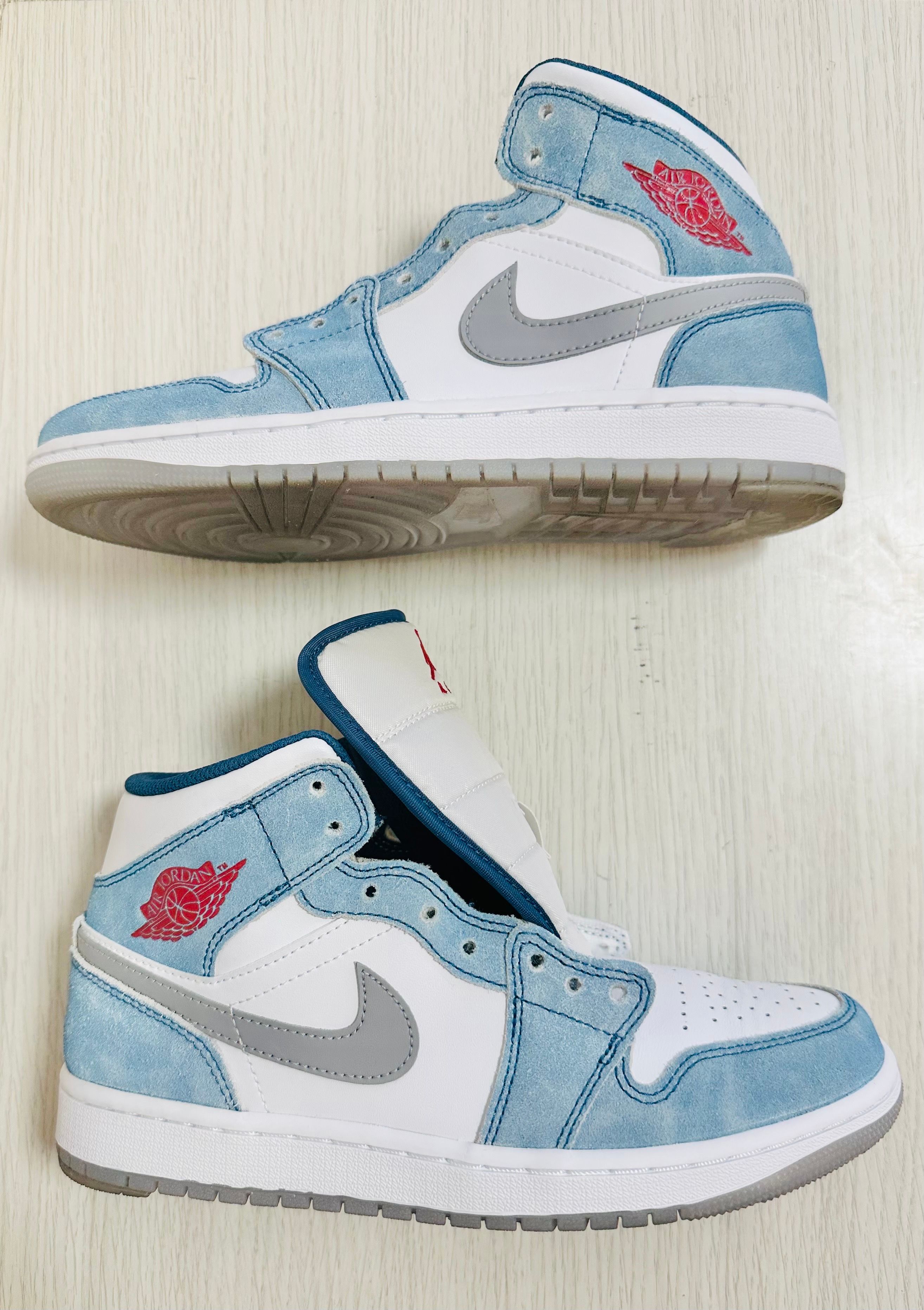 Nike Air Jordan 1 Mid SE "White/Hyper Royal/Red"