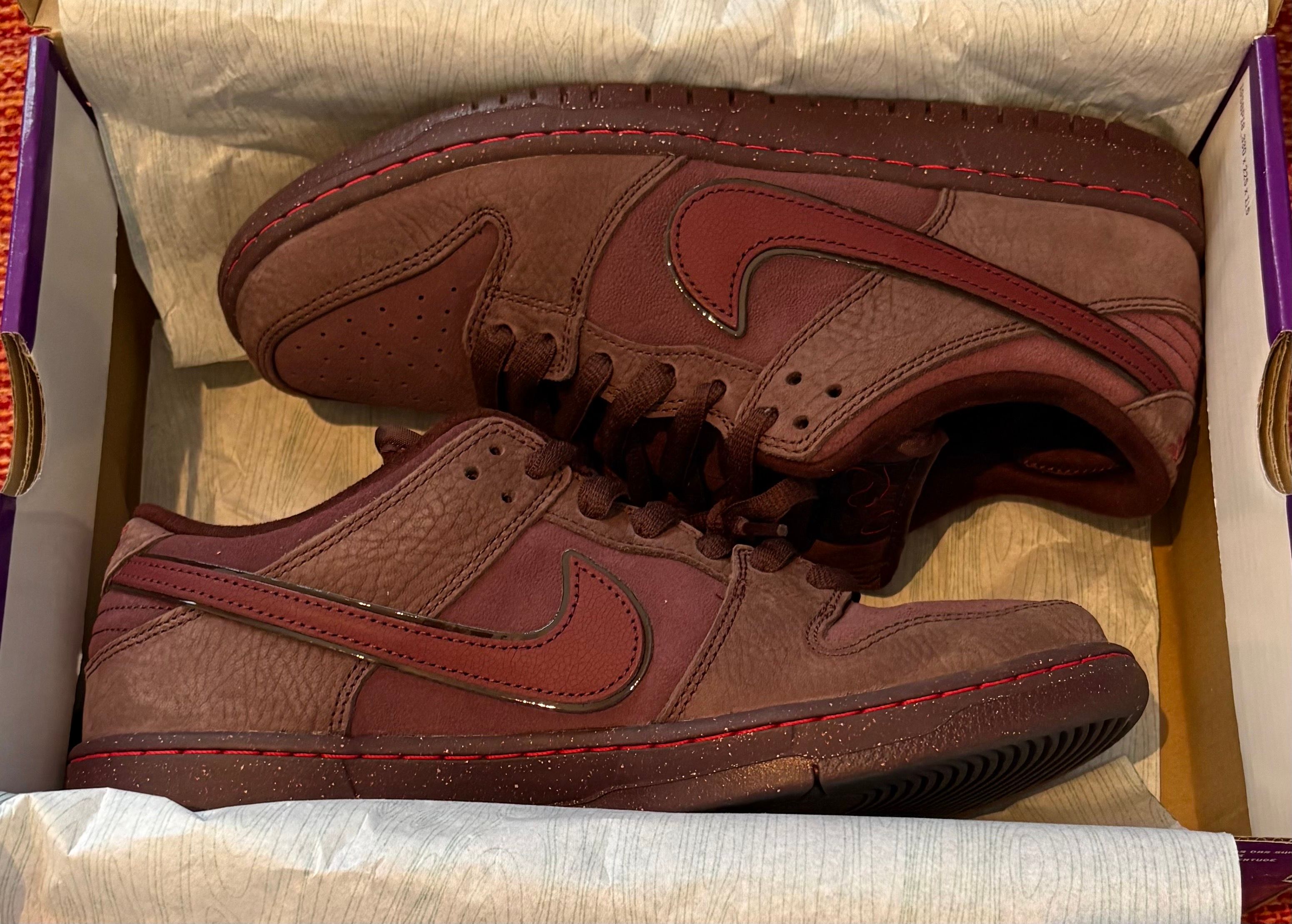 Nike SB Dunk Low PRM City of Love "Burgundy"