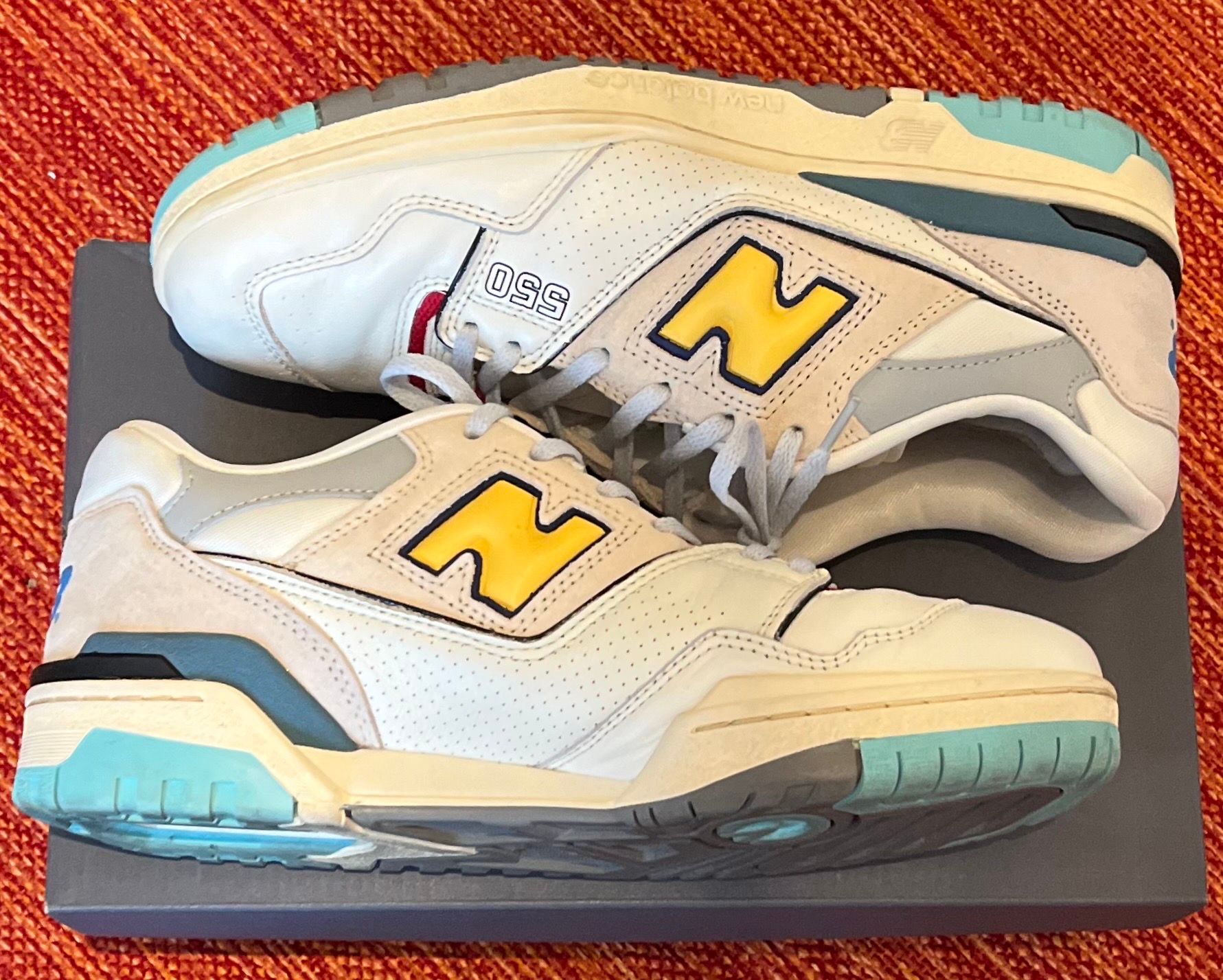 New Balance 550 "Sea Salt"