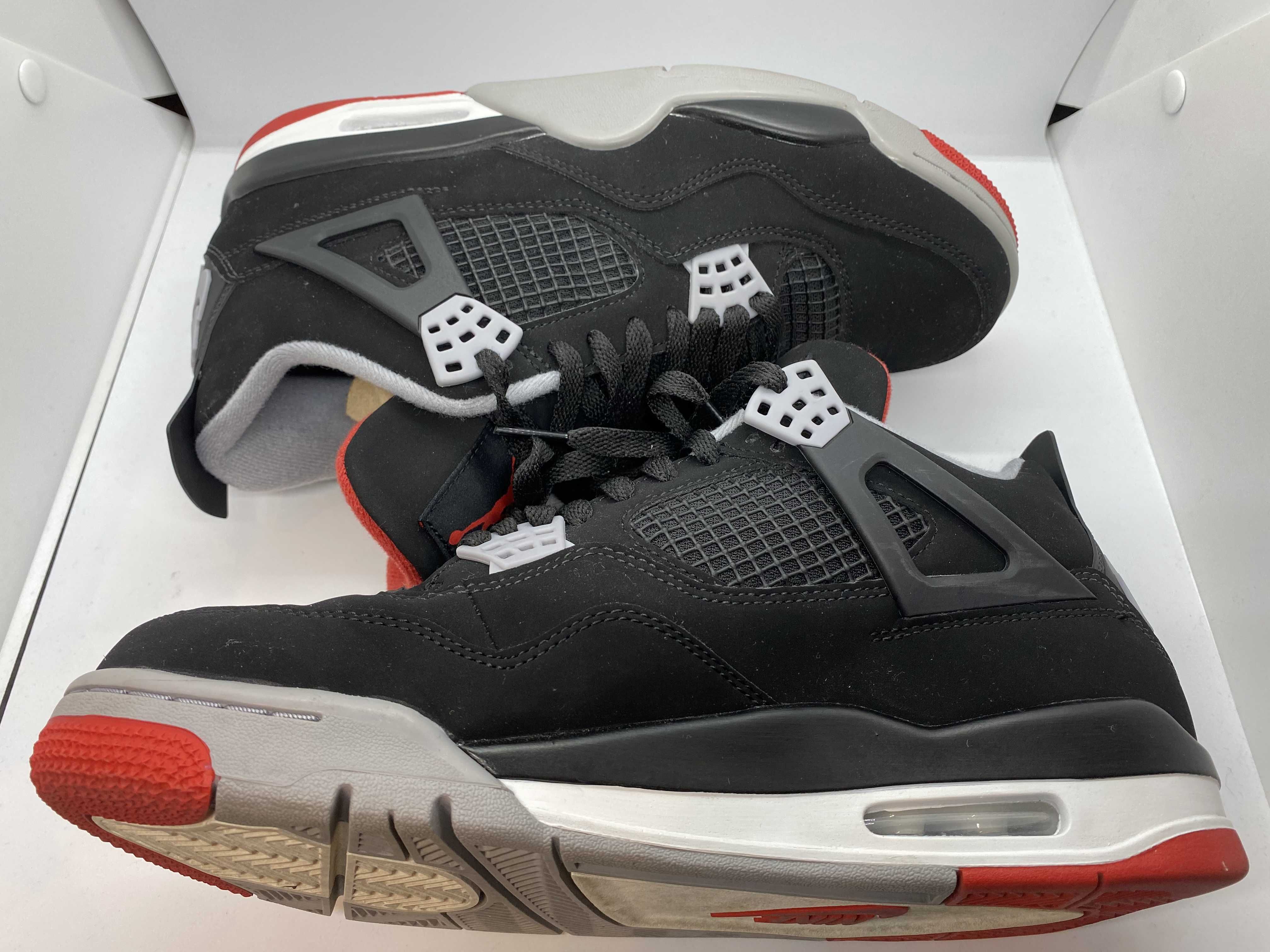 Nike Air Jordan 4 Retro "Bred" (2019)  