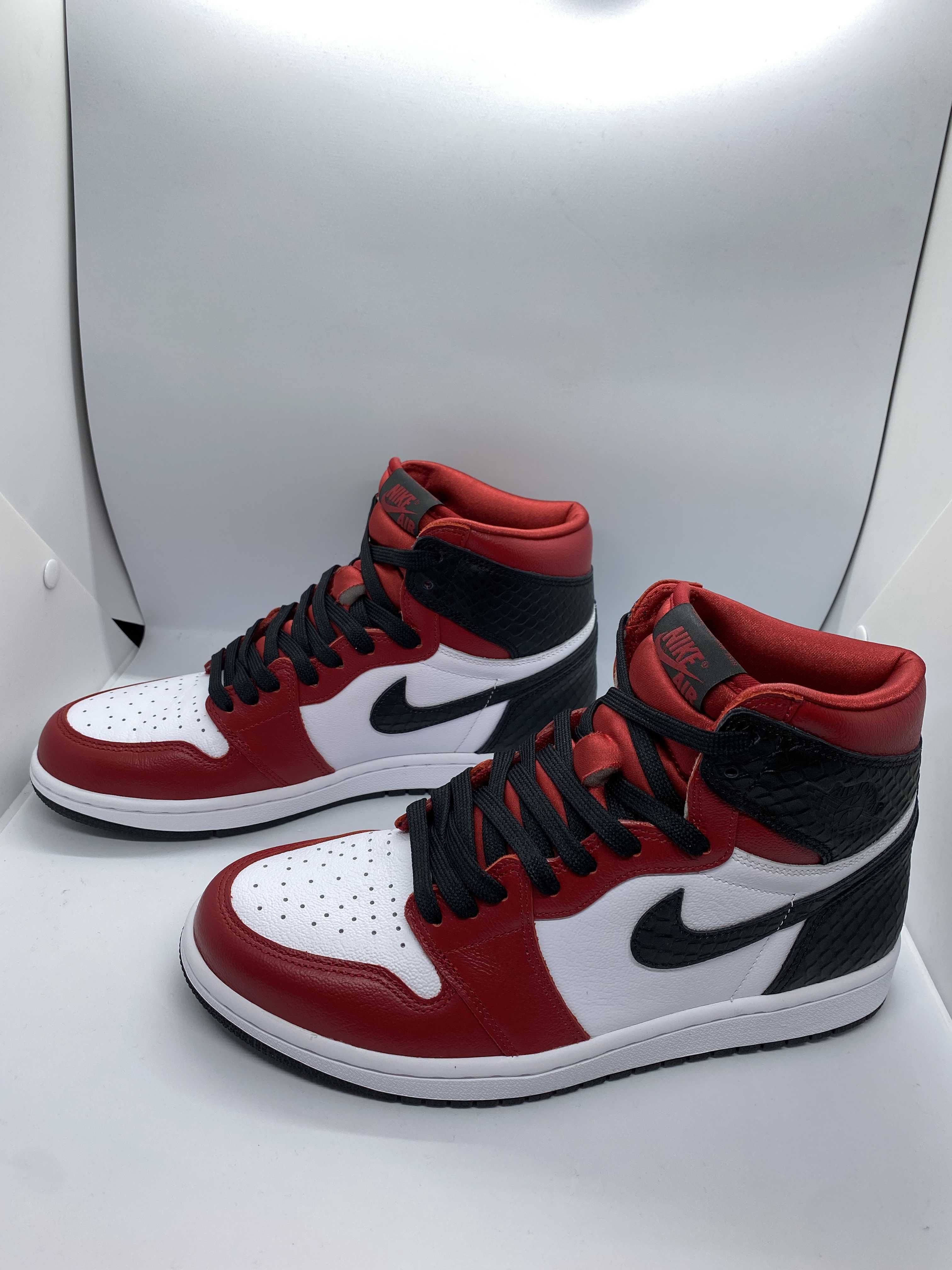 Nike Women's Air Jordan 1 High OG "Satin Red"