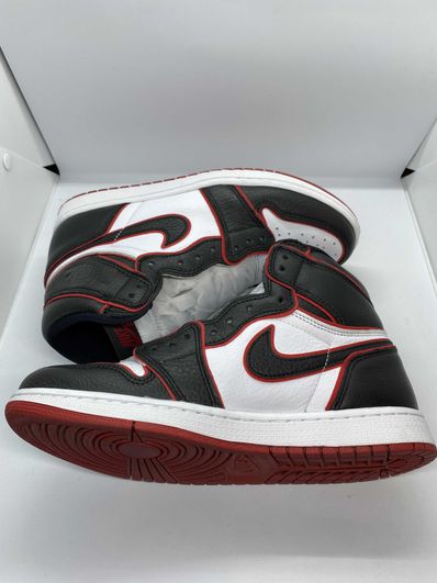Nike Air Jordan 1 Retro High OG "Blood Line"