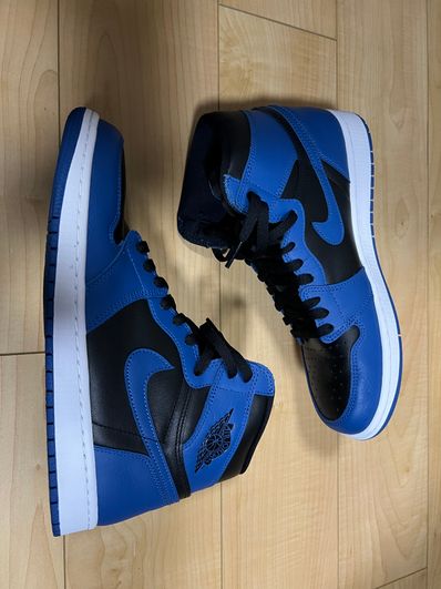 Nike Air Jordan 1 Retro High OG "Dark Marina Blue"