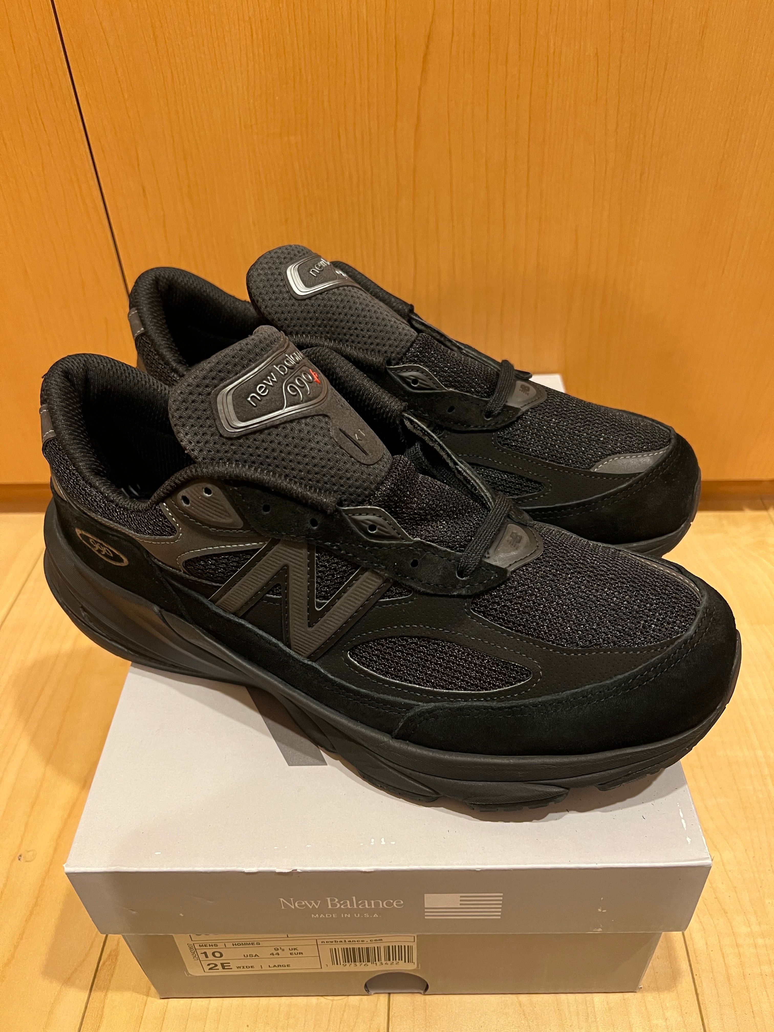 New Balance 990V6 "Triple Black"