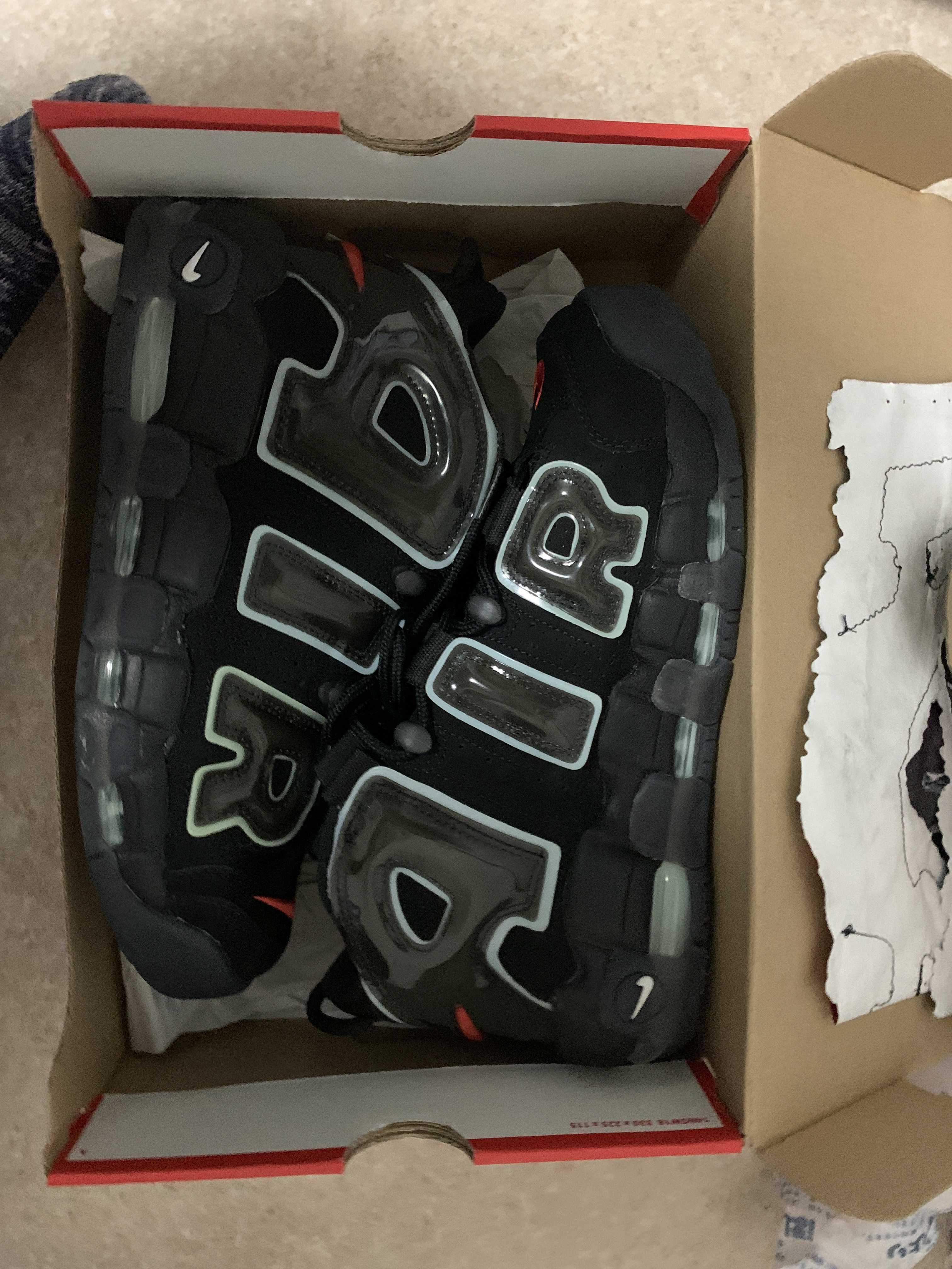 Nike Air More Uptempo "Made You Look"