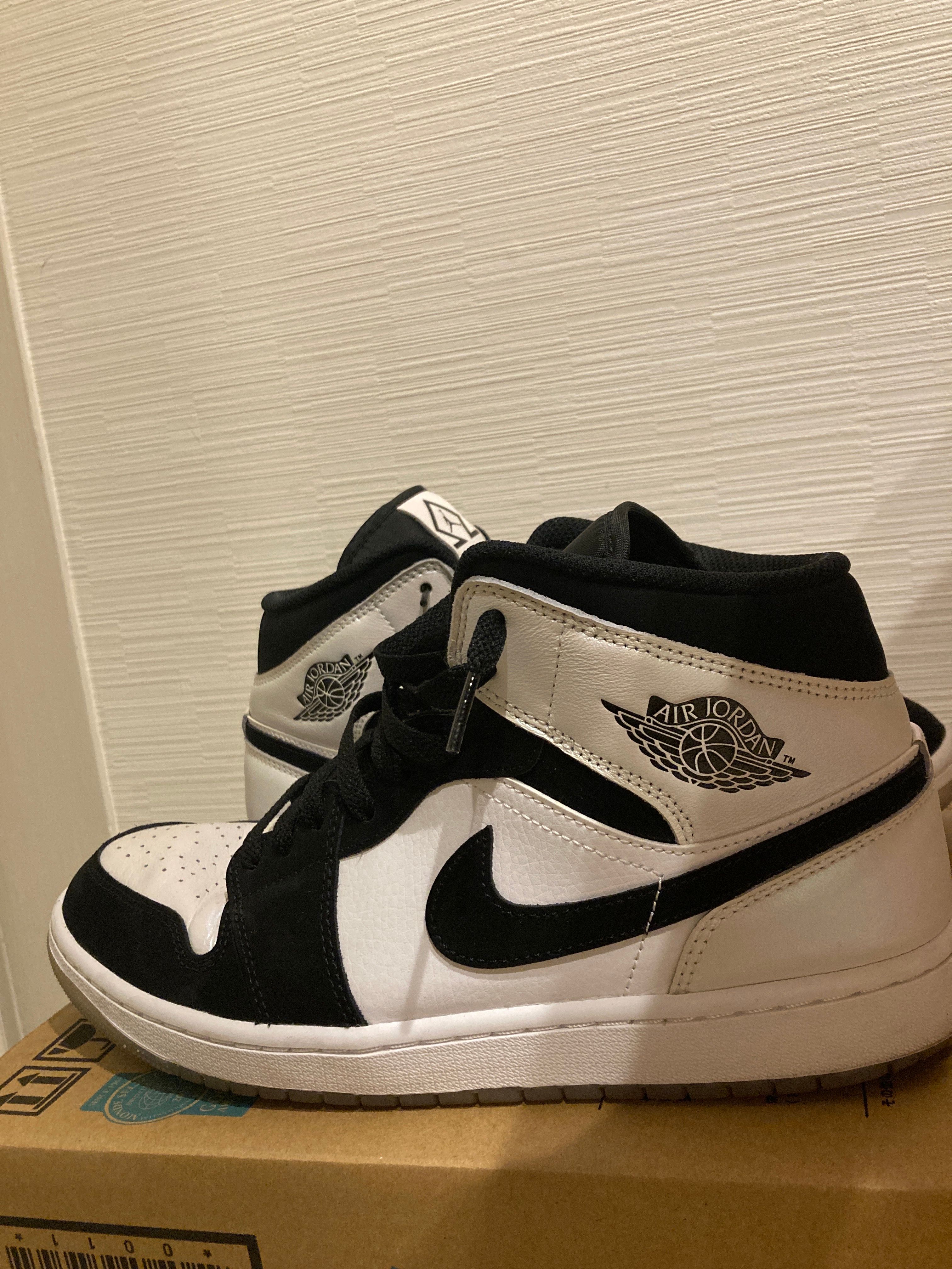 Nike Air Jordan 1 Mid "Omega/Black/White"