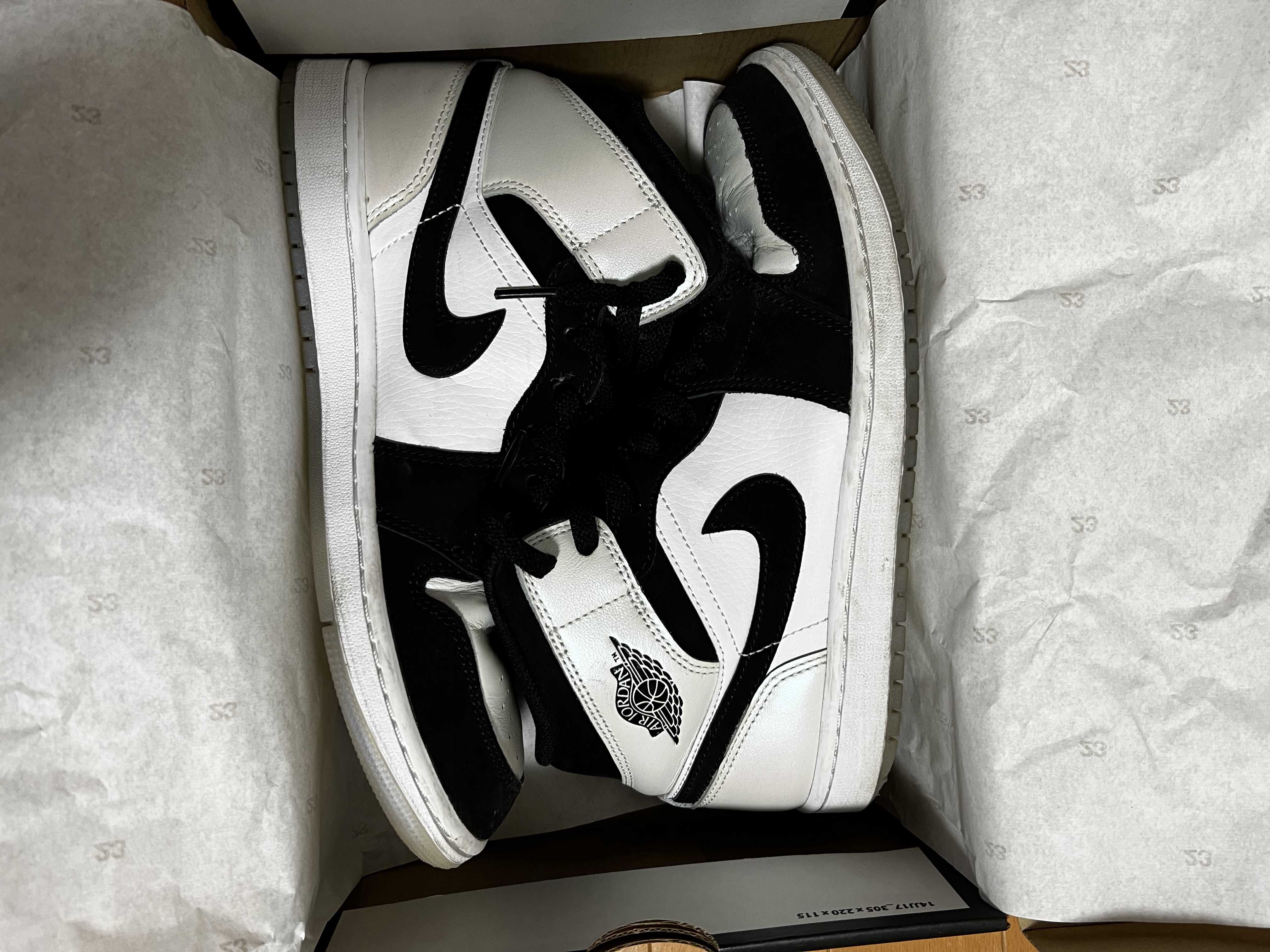 Nike Air Jordan 1 Mid "Omega/Black/White"