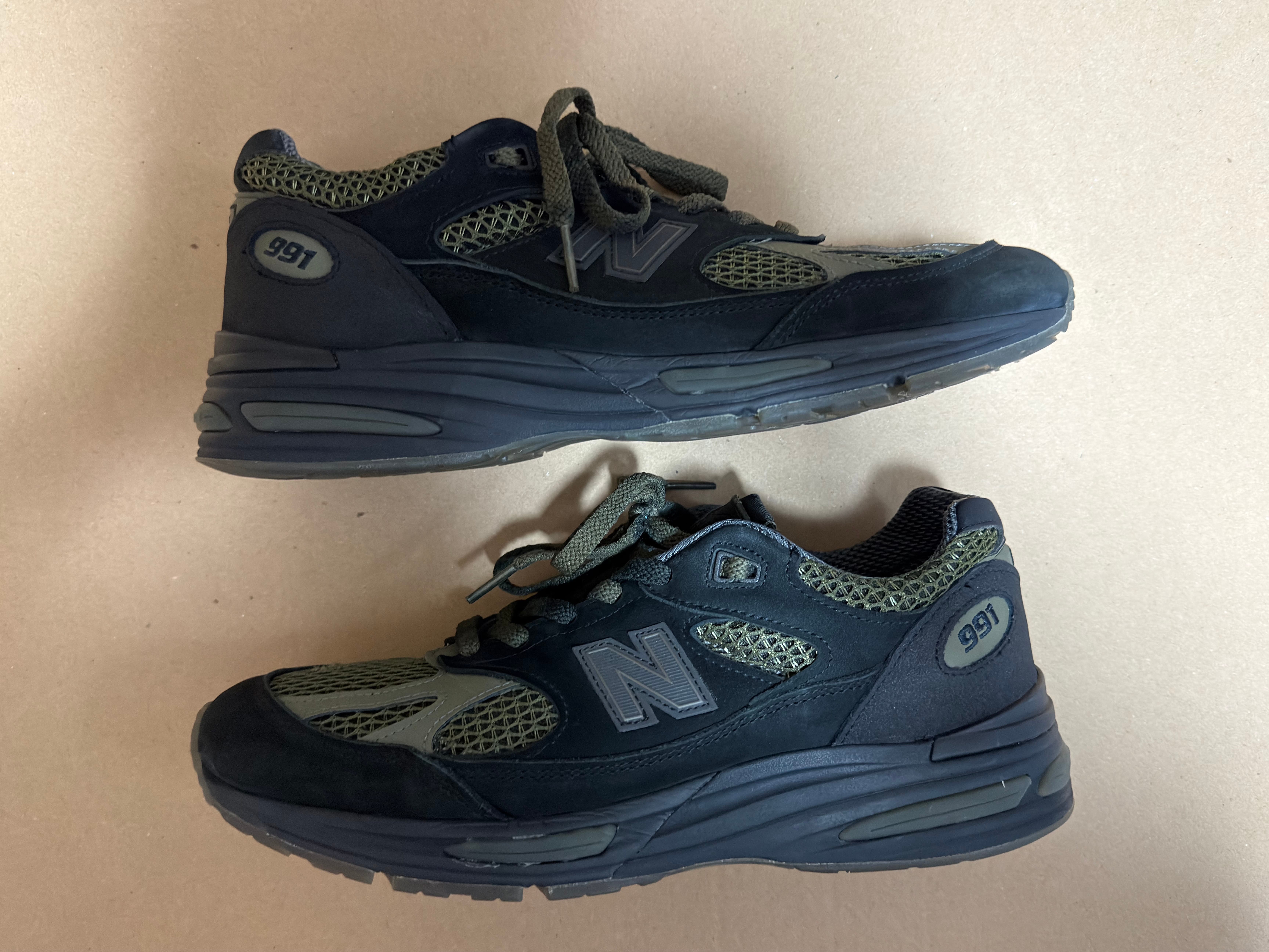 Stone Island × New Balance 991V2 "Black"