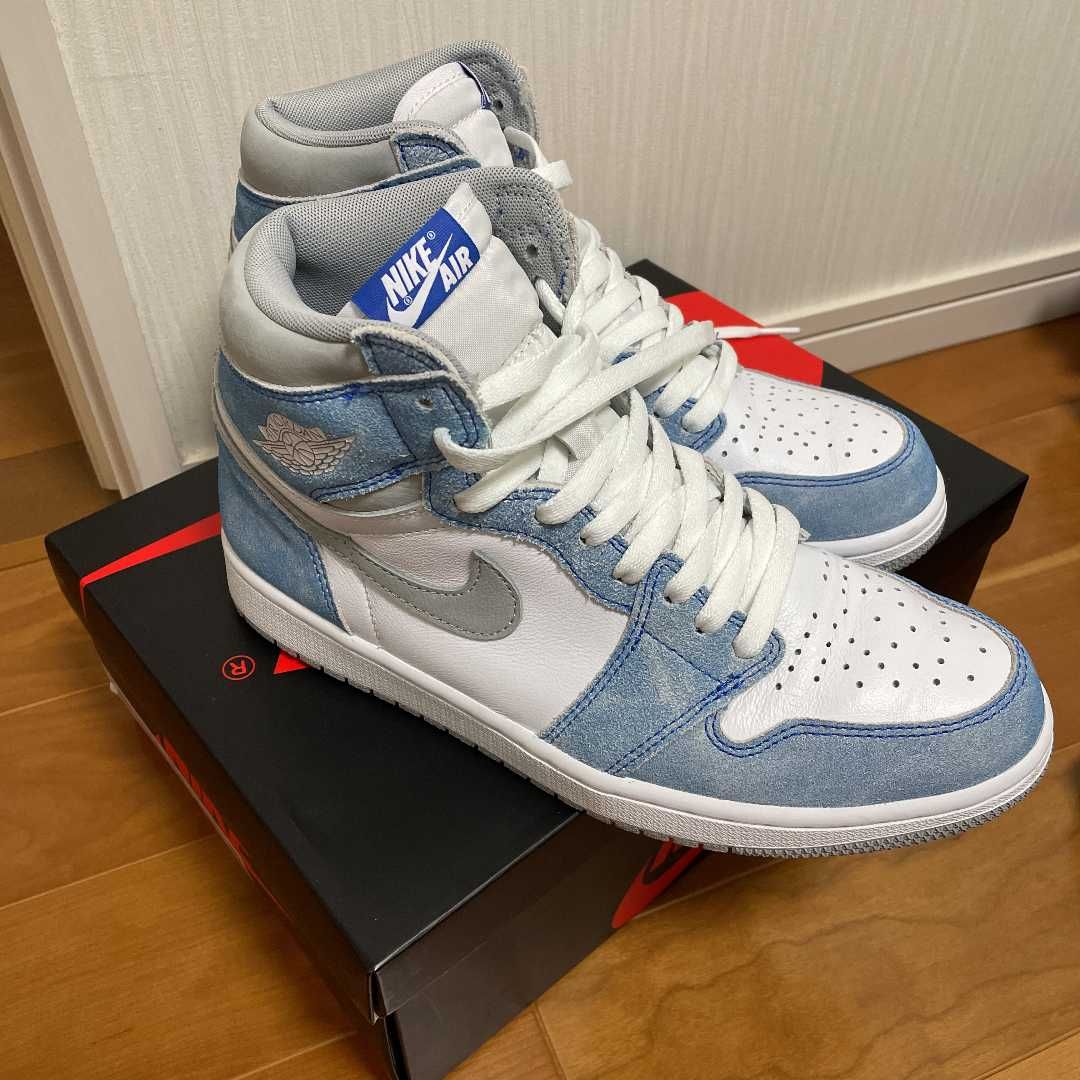 Nike Air Jordan 1 High OG "Hyper Royal"