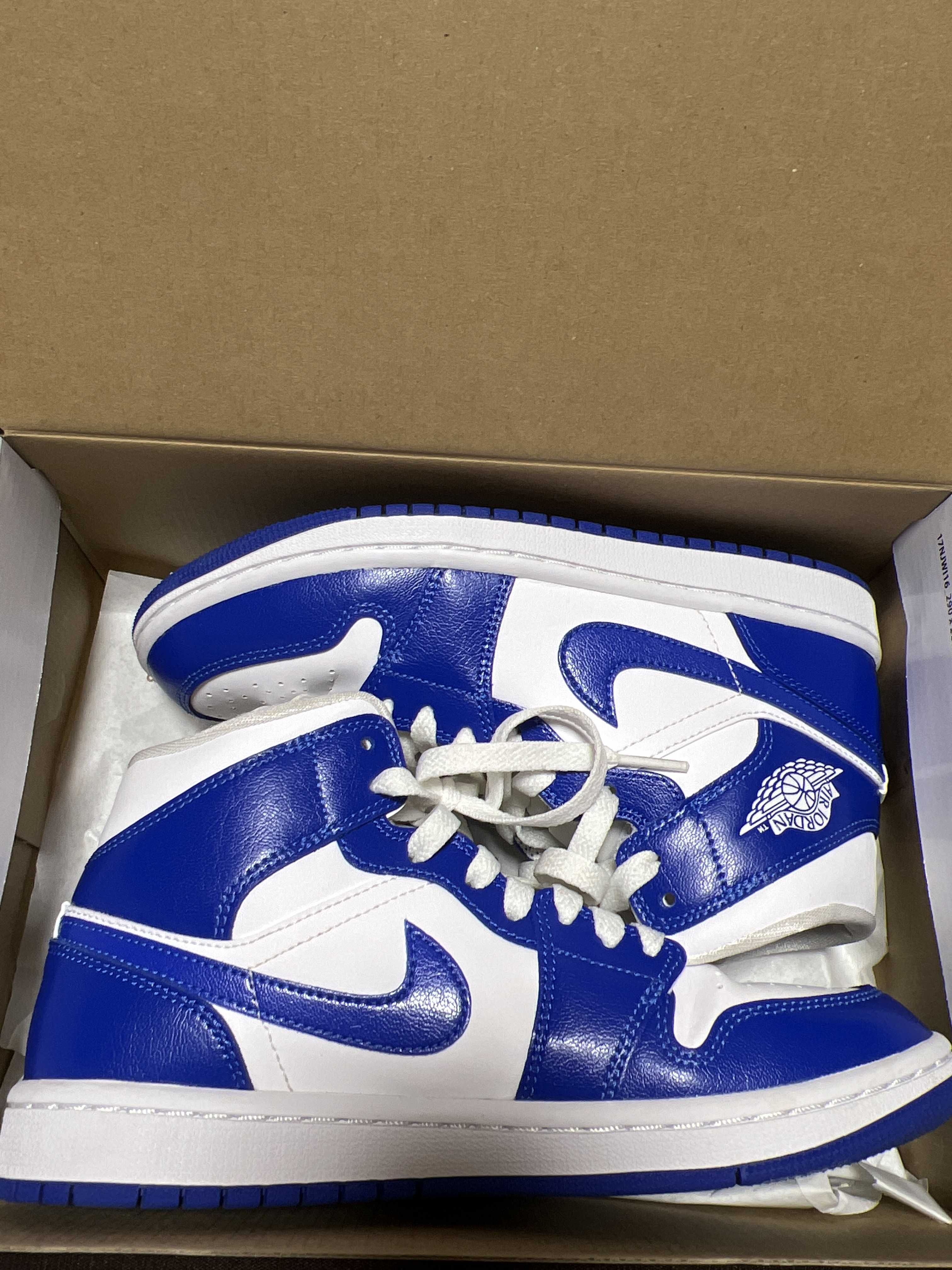 Nike Women's Air Jordan 1 Mid "Kentucky Blue"