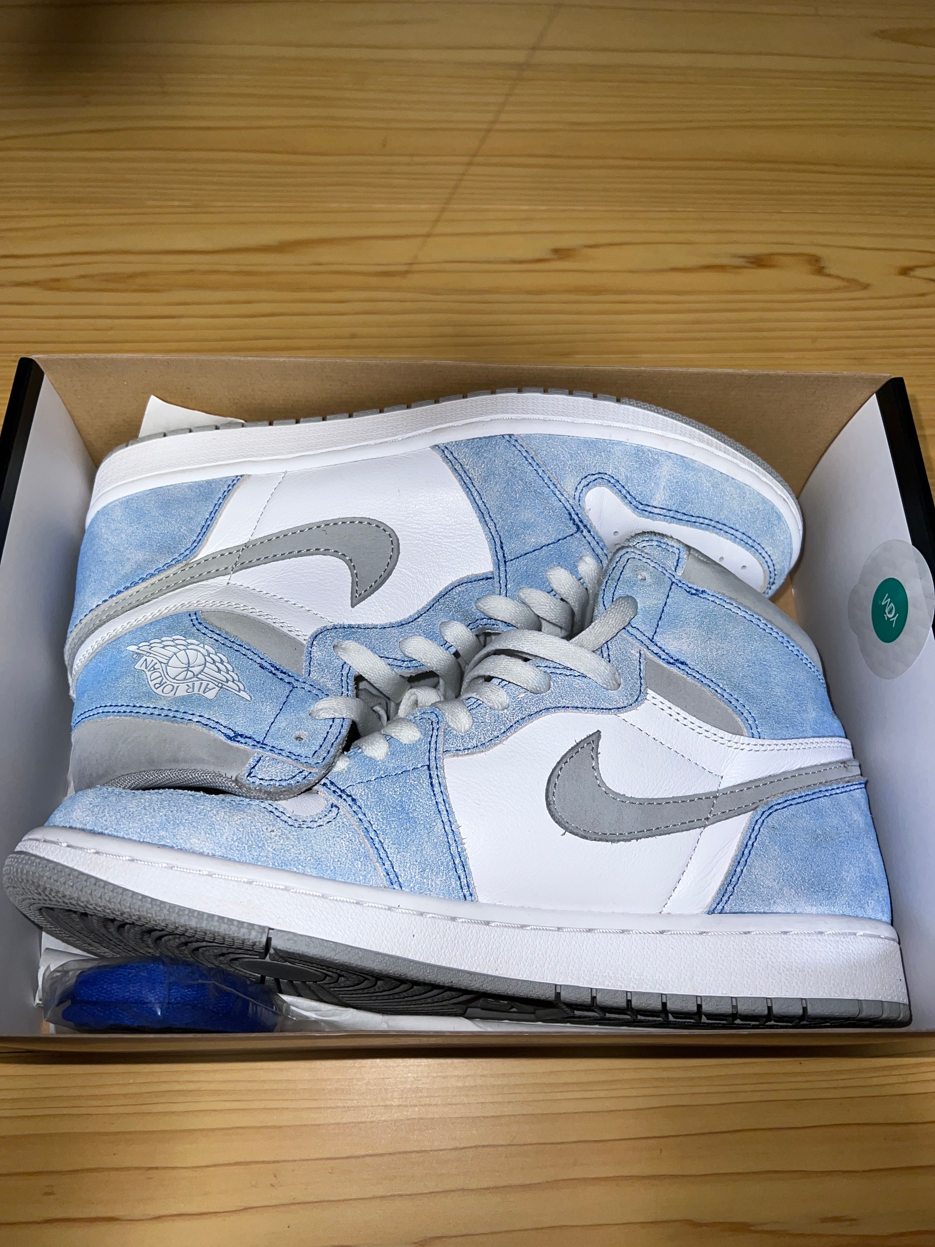 Nike Air Jordan 1 High OG "Hyper Royal"