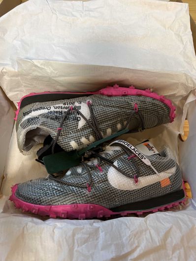 Off-White × Nike Women's Waffle Racer "Vivid Black"