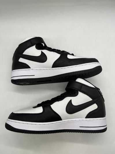 Stussy × Nike Air Force 1 Mid "Black and Light Bone"