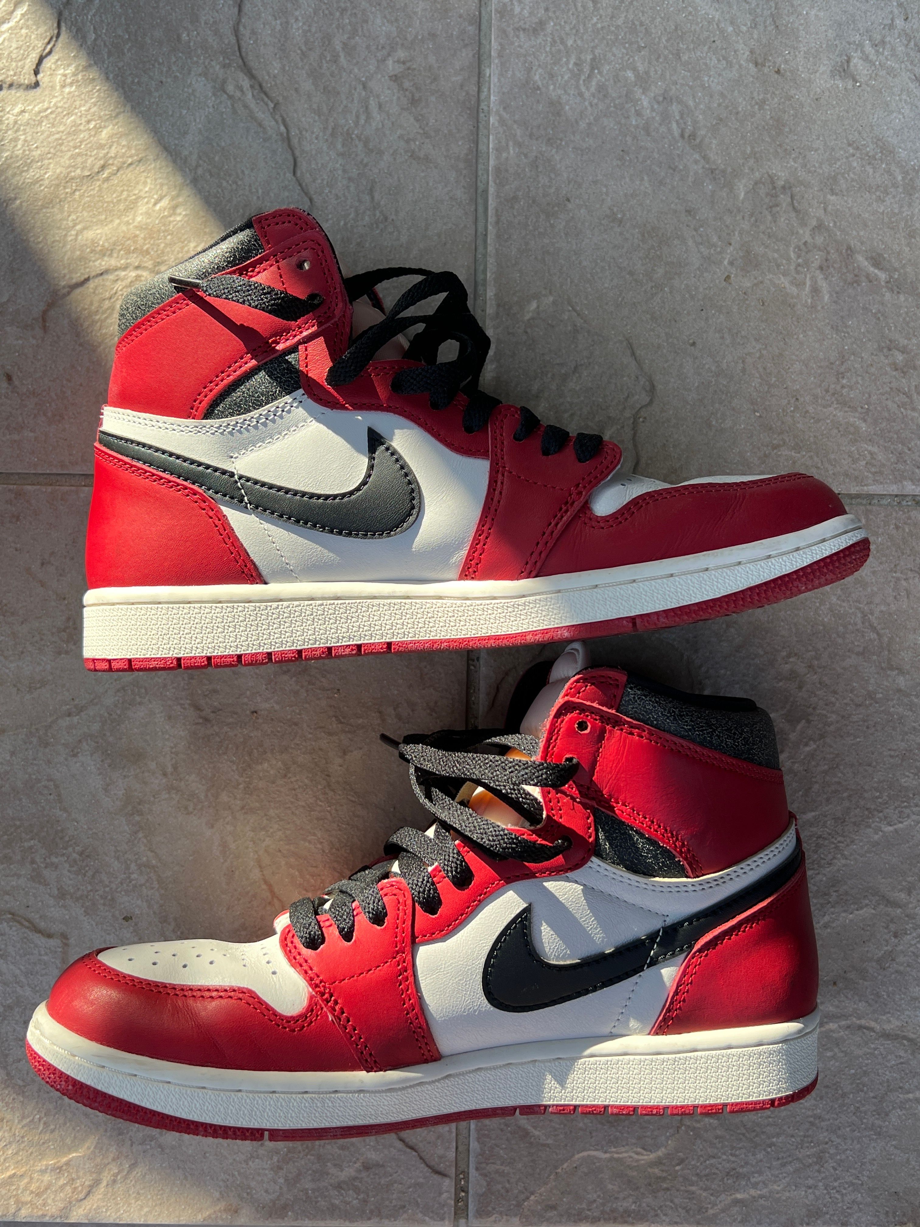 Nike Air Jordan 1 High OG "Lost & Found/Chicago"
