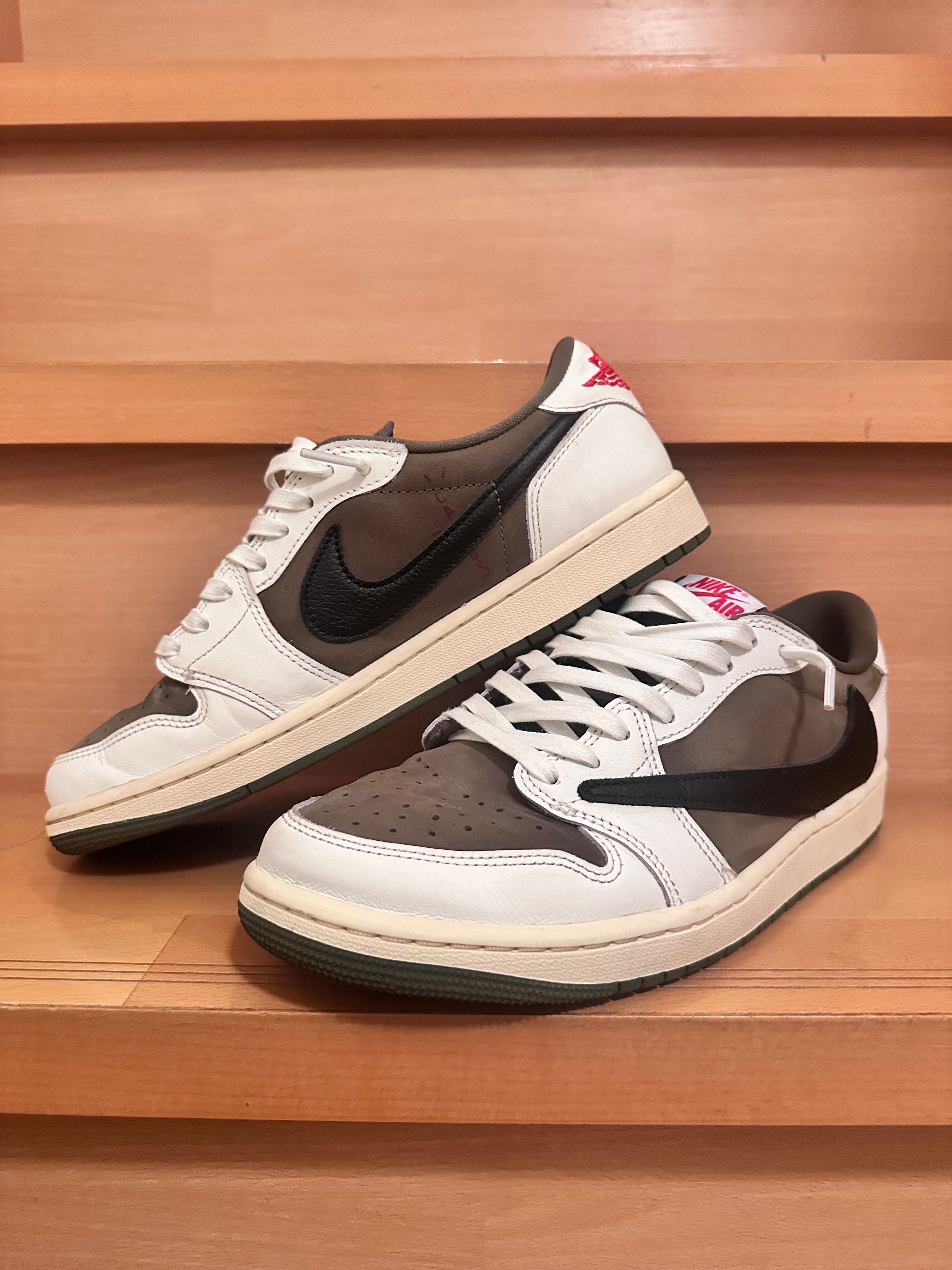 Travis Scott × Nike Air Jordan 1 Low OG SP "Reverse Olive"