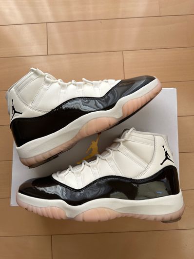 Nike Women's Air Jordan 11 Retro "Neapolitan"