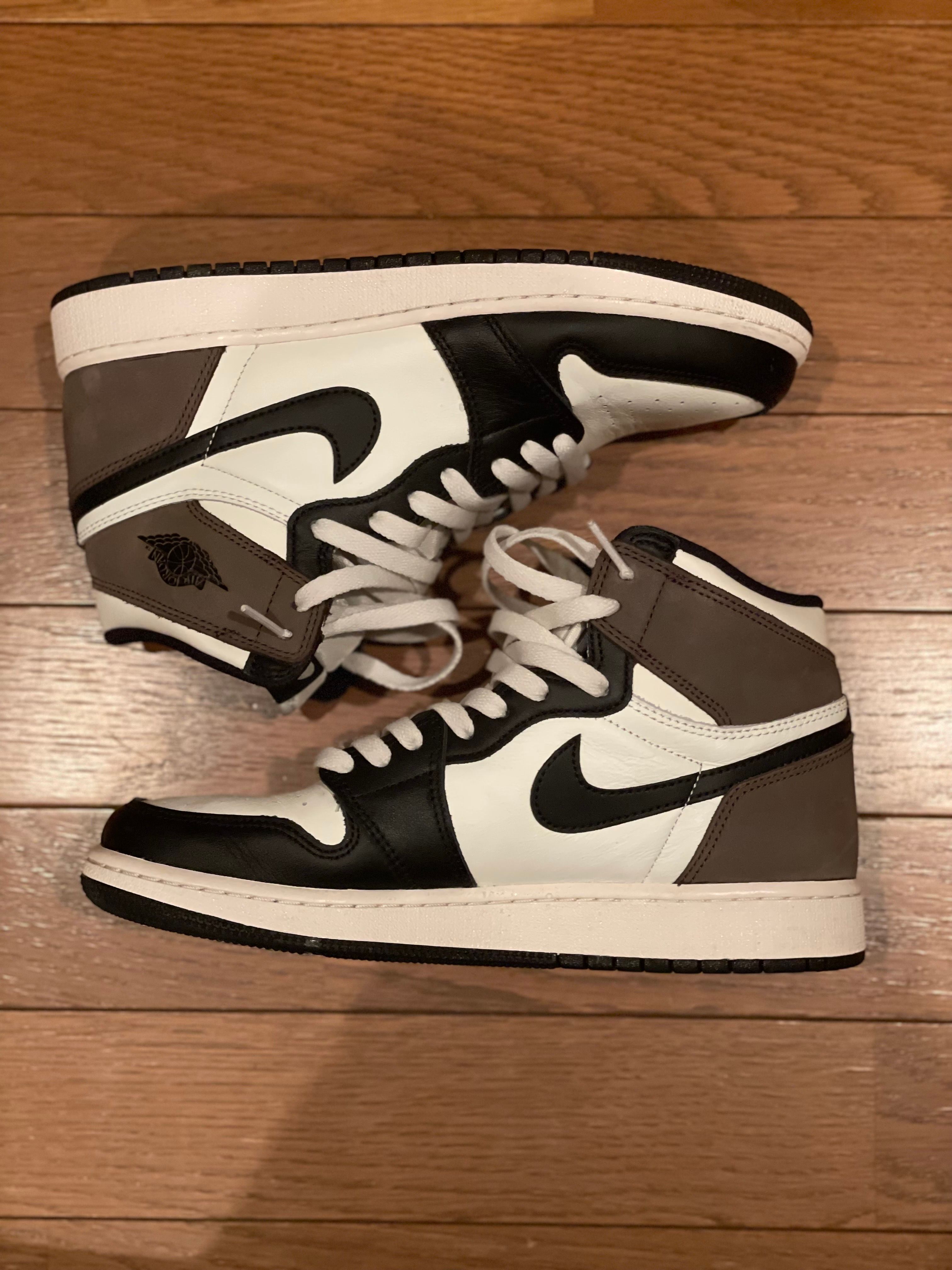 Nike GS Air Jordan 1 High OG "Sail/Dark Mocha/Black"