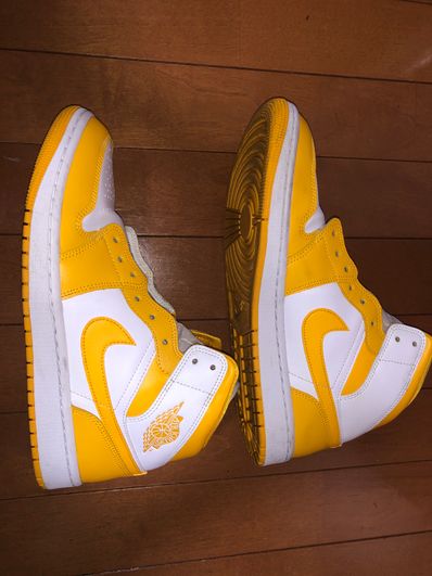 Nike Women's Air Jordan 1 Mid "Lemon"