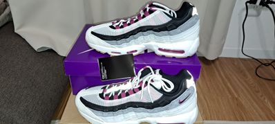 Nike SB Air Max 95 "Summit White/Cactus Flower"