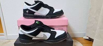 STAPLE × Nike SB Dunk Low "Pigeon Black/White"
