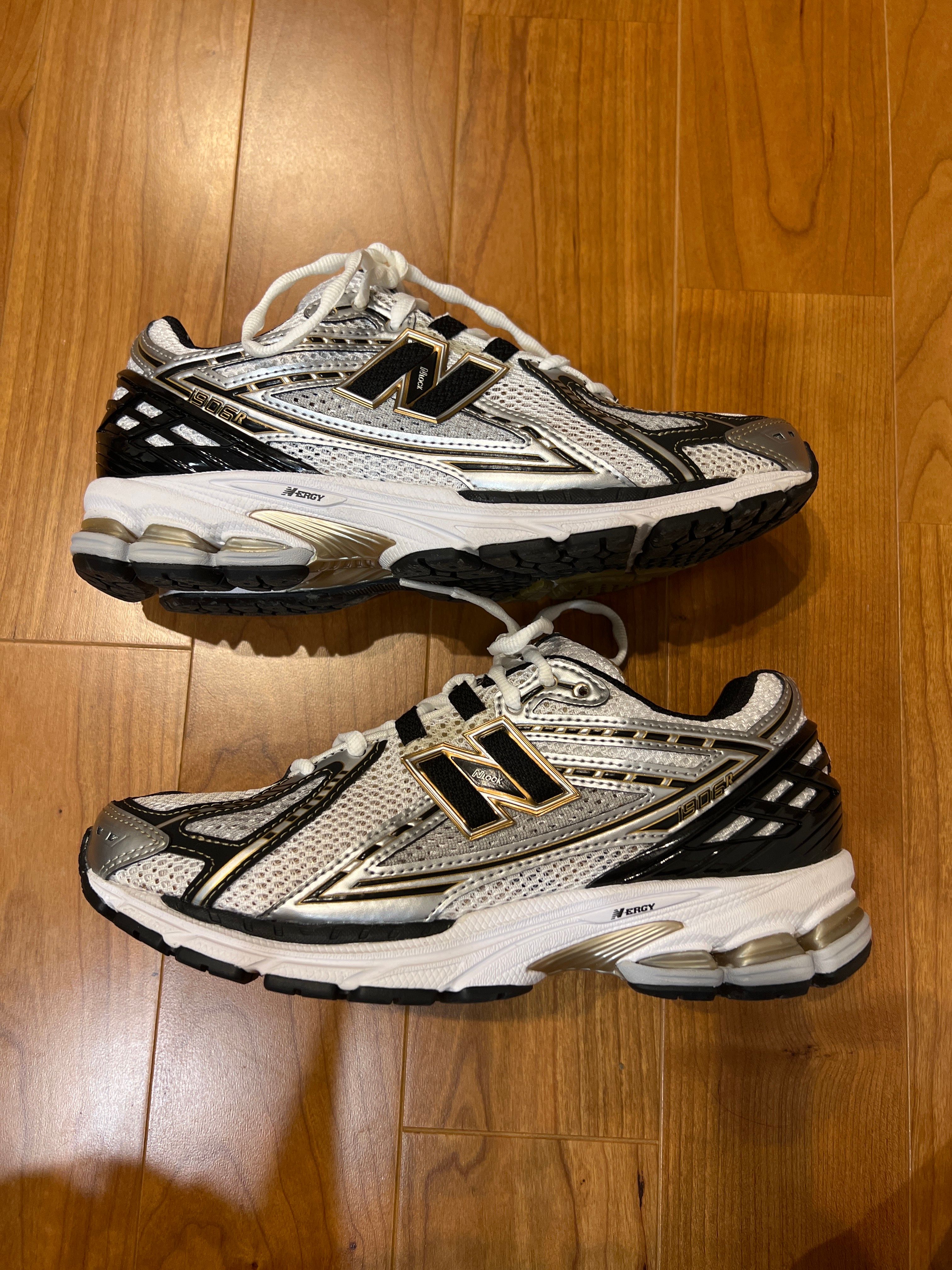 New Balance 1906R "Silver"