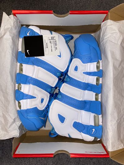 NIKE AIR MORE UPTEMPO "UNIVERSITY BLUE"