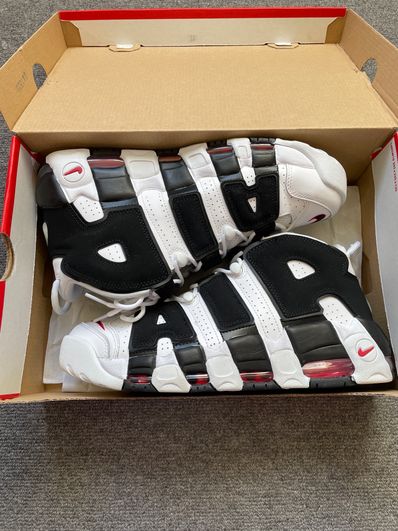 NIKE AIR MORE UPTEMPO "WHITE/BLACK/UNIVERSITY RED"(2020)