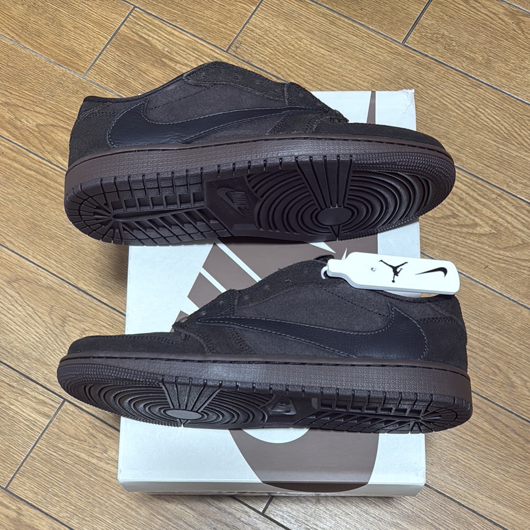 Travis Scott × Nike Air Jordan 1 Low OG SP "Velvet Brown and Dark Mocha"