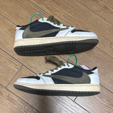 Travis Scott × Nike Women's Air Jordan 1 Low OG "Medium Olive"