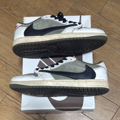Travis Scott × Nike Air Jordan 1 Low OG SP "Reverse Olive"