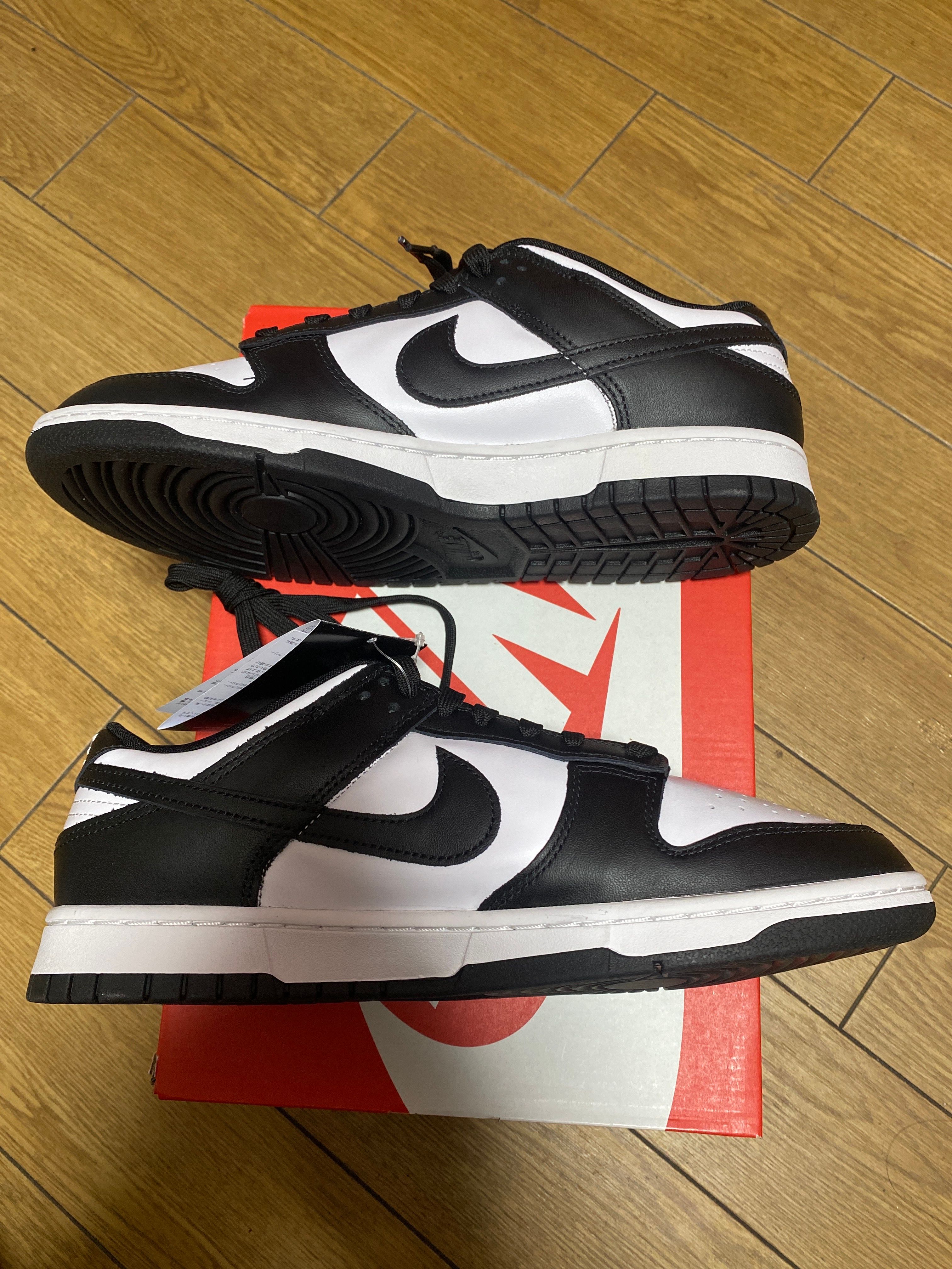 Nike Dunk Low Retro "Panda/White/Black"