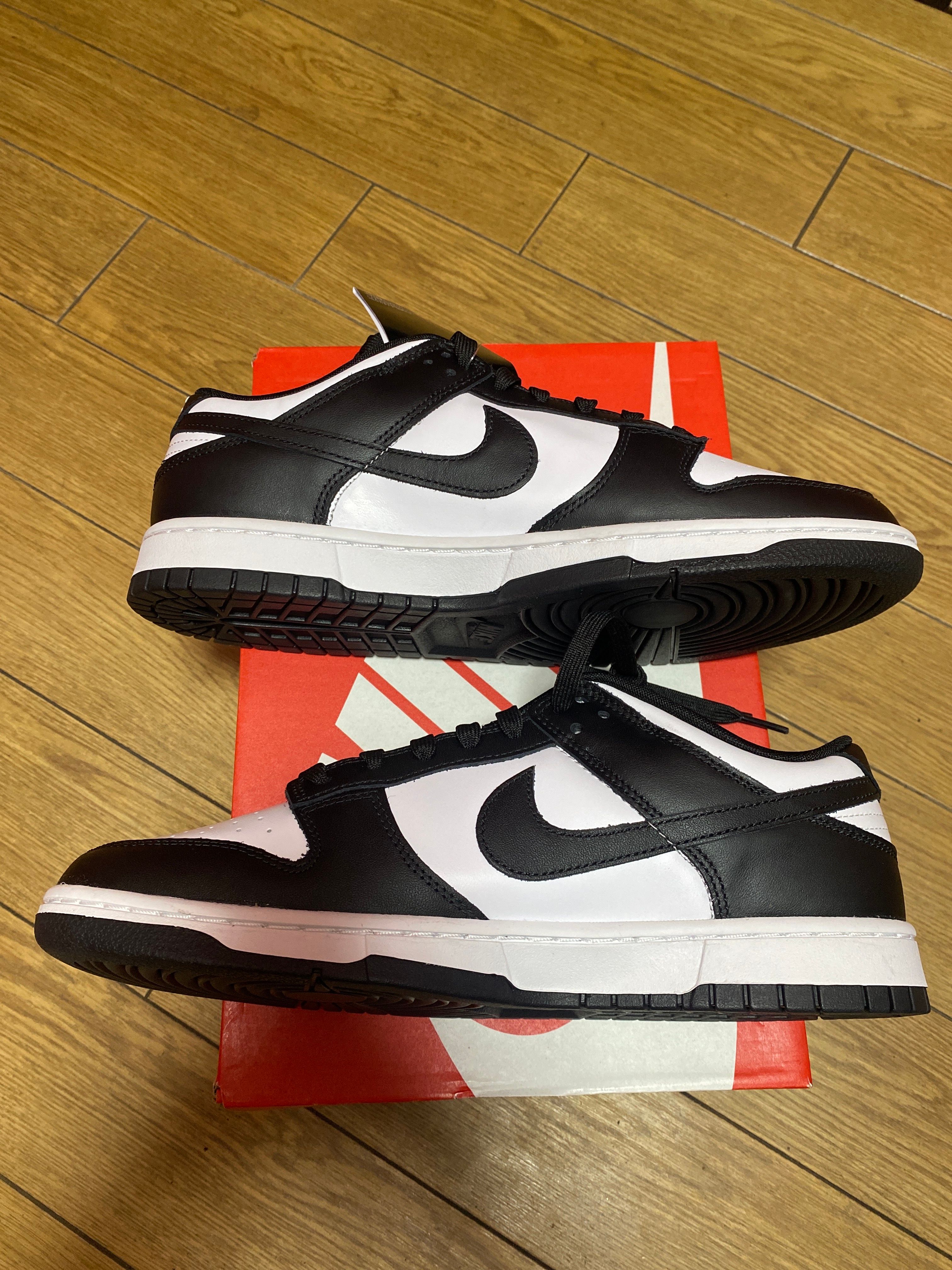 Nike Dunk Low Retro "Panda/White/Black"