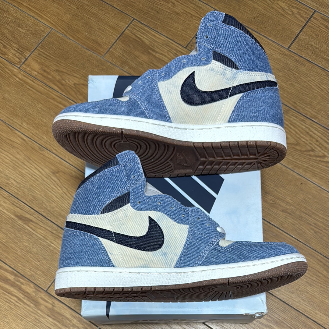 Nike Air Jordan 1 Retro High OG "Denim"