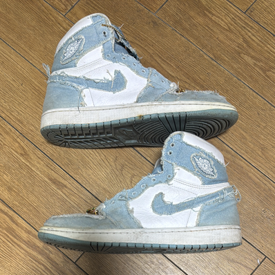 Nike Women's Air Jordan 1 High OG "Denim"