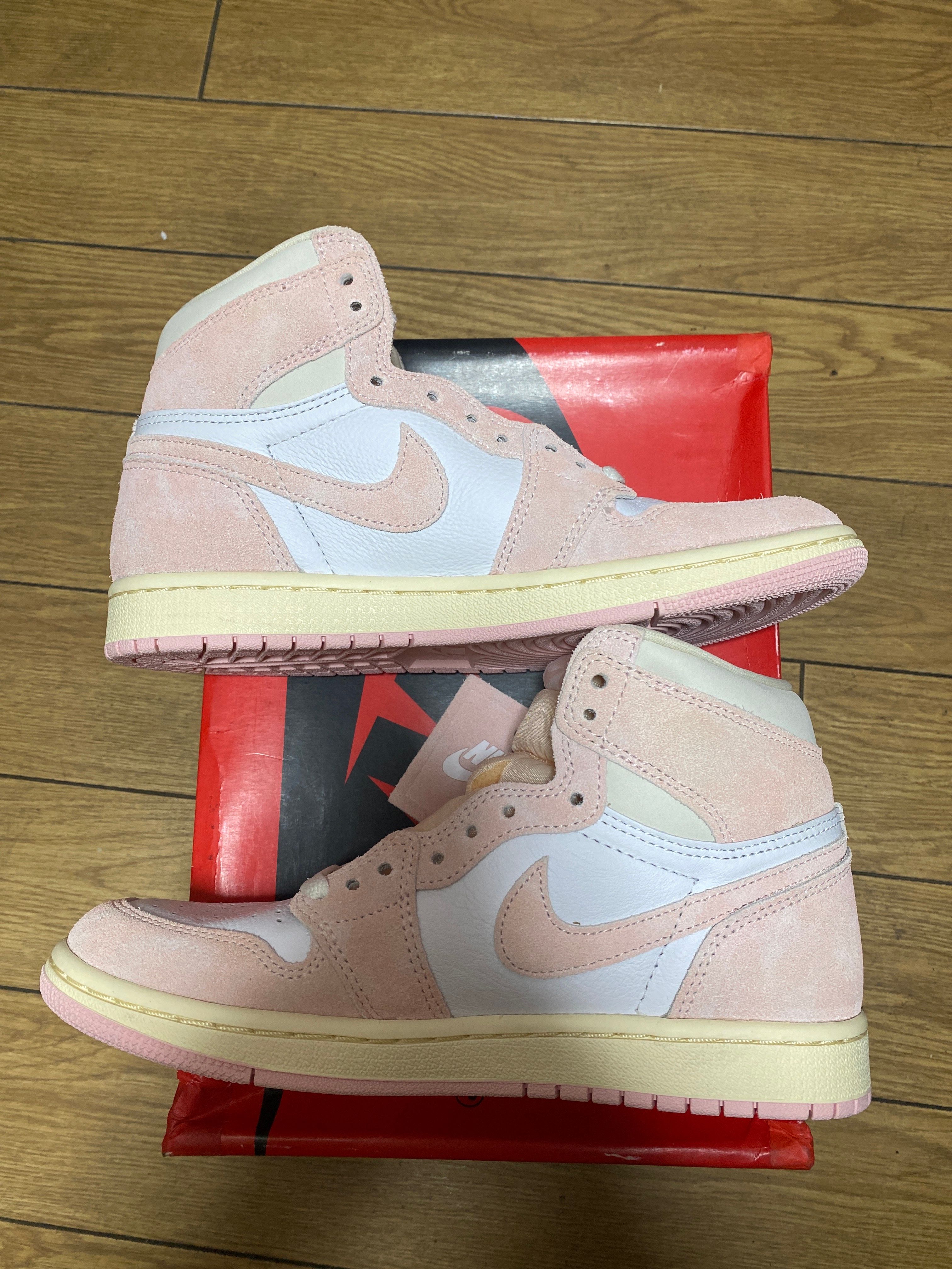 Nike Women's Air Jordan 1 Retro High OG "Washed Pink"