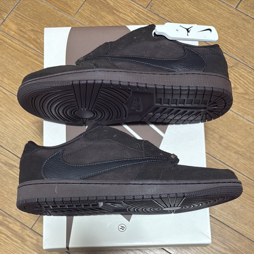 Travis Scott × Nike Air Jordan 1 Low OG SP "Velvet Brown and Dark Mocha"