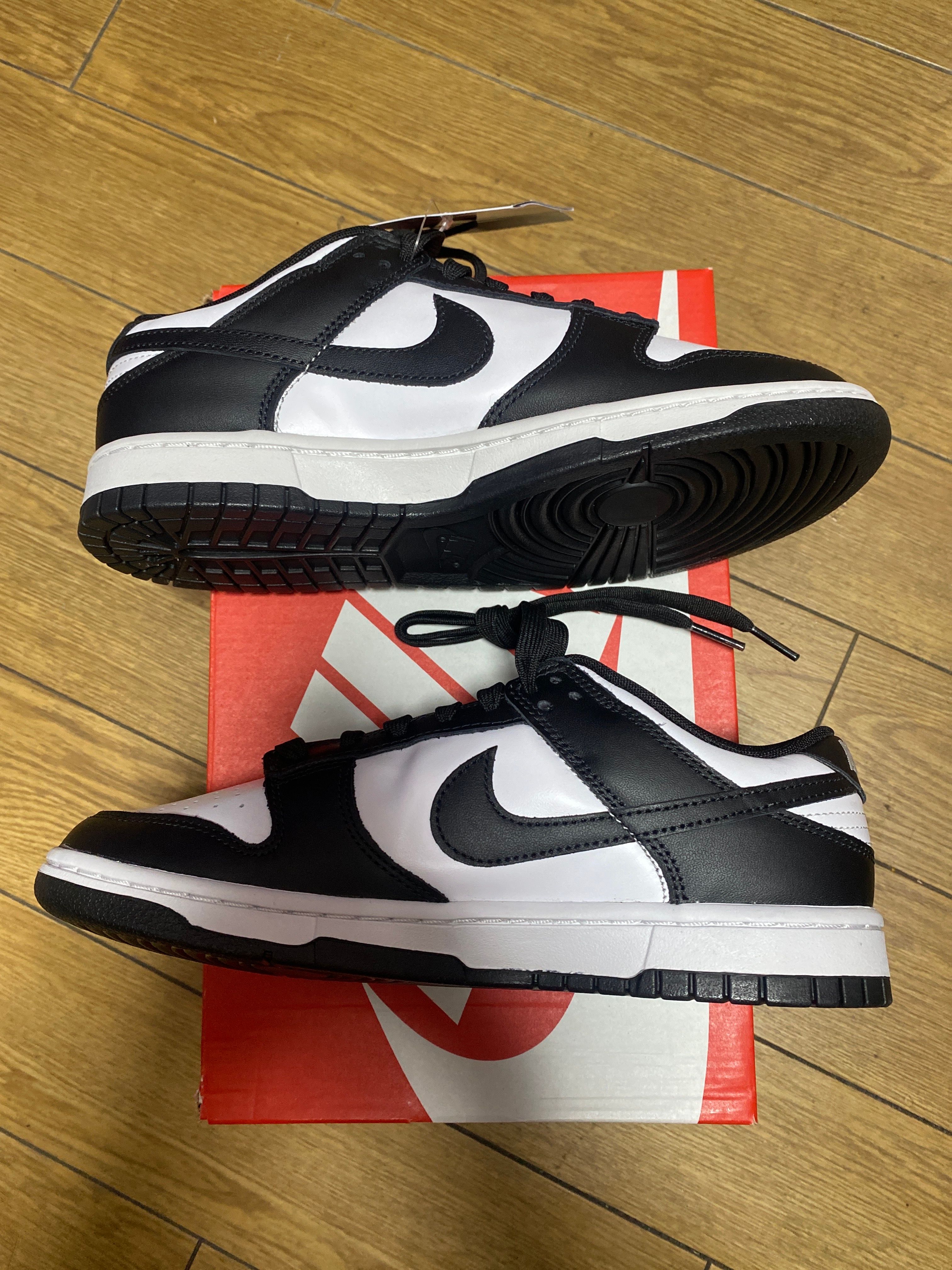 Nike Dunk Low Retro "Panda/White/Black"