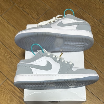Nike Women's Air Jordan 1 Low "Wolf Grey"